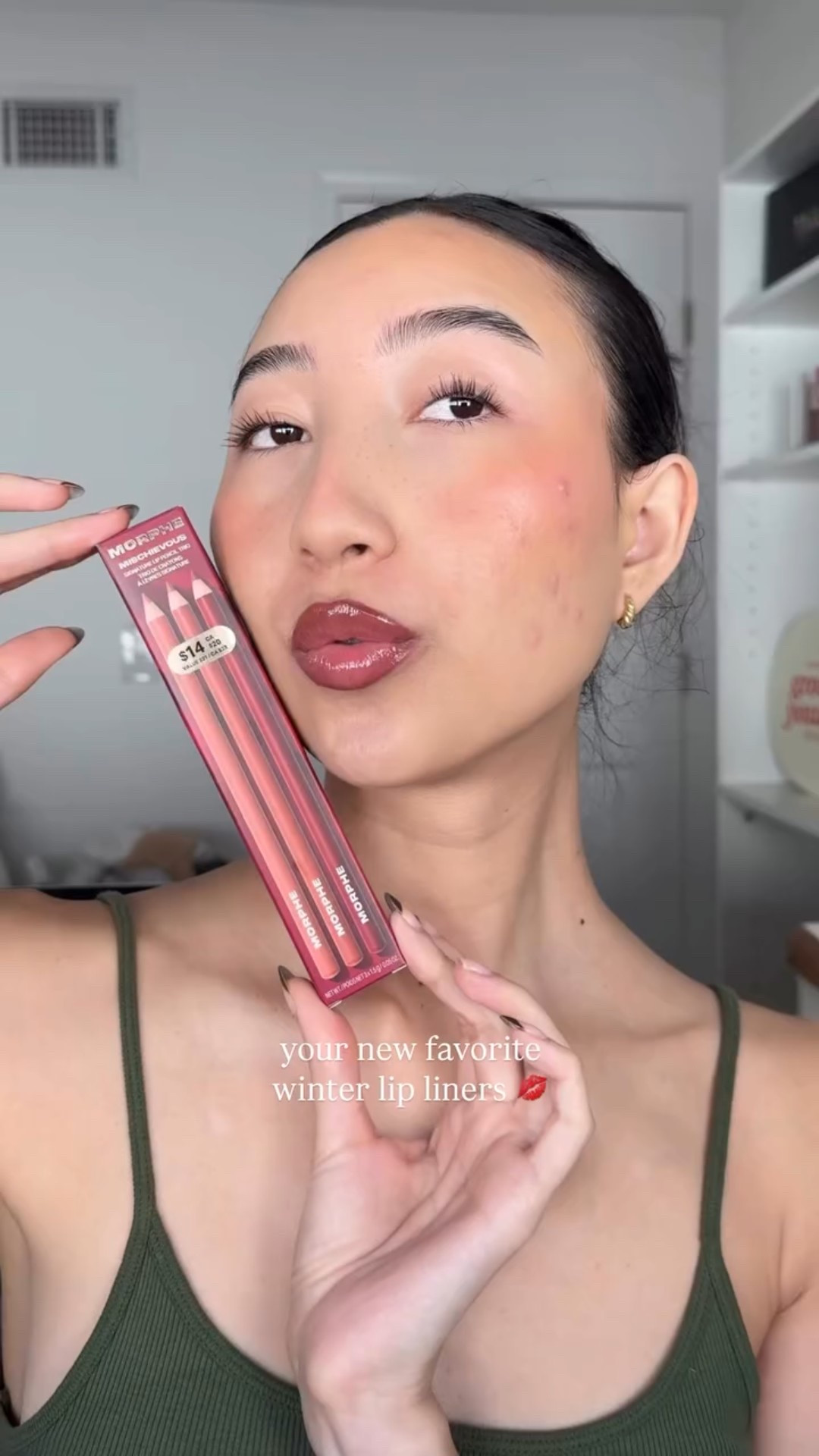 the perfect lip liner shades 😍 NEW @morphebrushes lip liners in makeup talk & berry cola

•
•
#morpheartistrycollective #morphebabe #showyourmorphe lip liner, drugstore makeup, lip combo, 2025 new makeup, holiday makeup

#LTKBeauty #LTKGiftGuide #LTKgrwm
