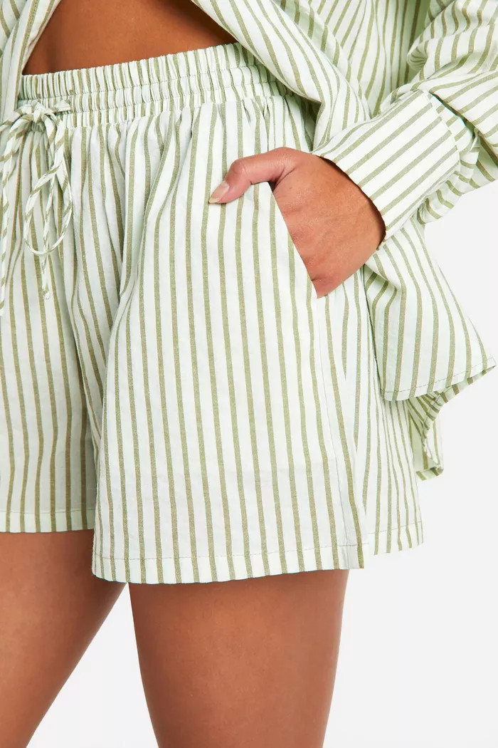 Stripe Short | Boohoo.com (UK & IE)