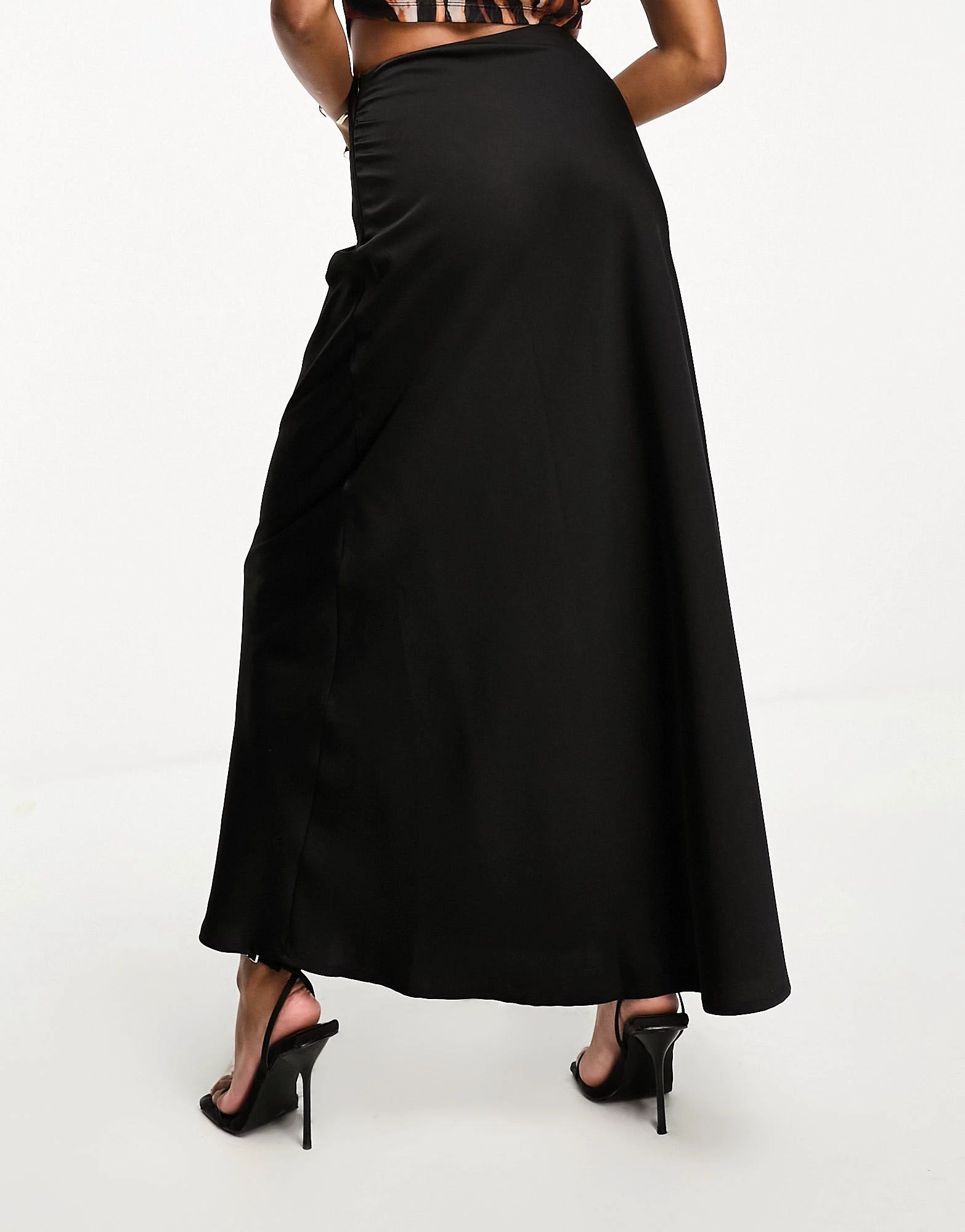 NaaNaa Petite satin bias maxi skirt in black | ASOS (Global)