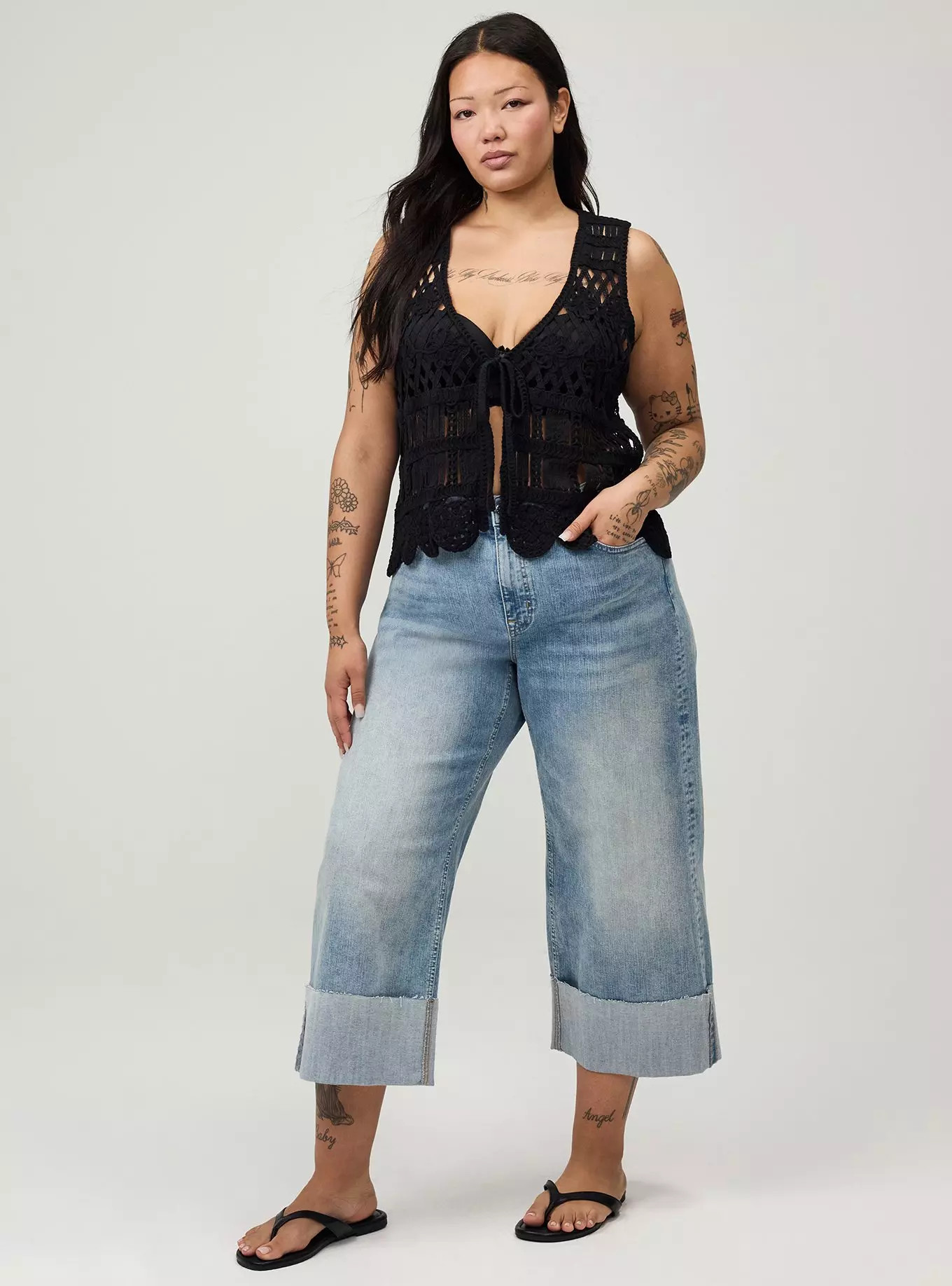 High-Rise Wide-Leg Crop Jean | Torrid (US & Canada)