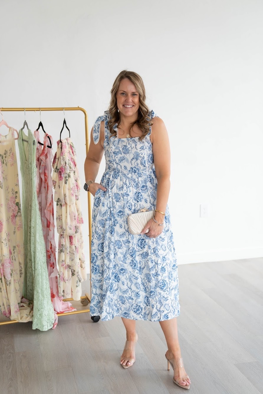 Wedding Guest Dresses

Petal & Pup  midi dress   floral dress  heels  trendy outfits  spring fashion  spring dress spring outfit  spring wedding  summer wedding

#LTKootd #LTKgrwm #LTKWedding