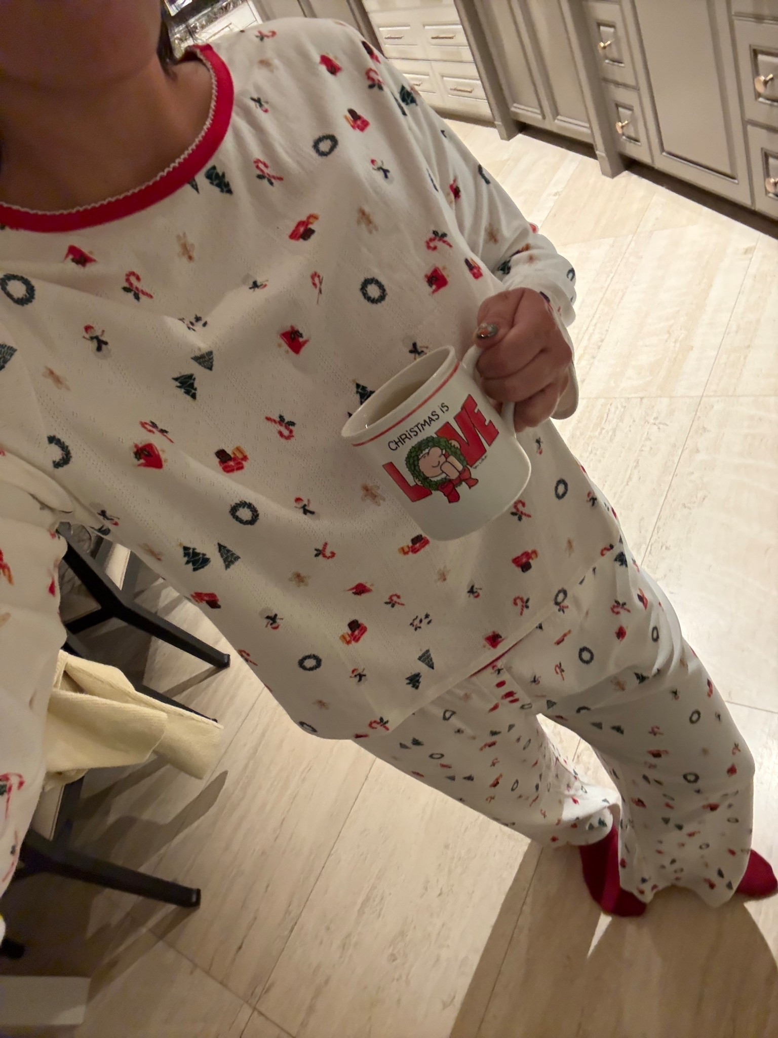christmas pjs for under $20 !! wearing a size L

#LTKmorningroutine #LTKGiftGuide #LTKHoliday