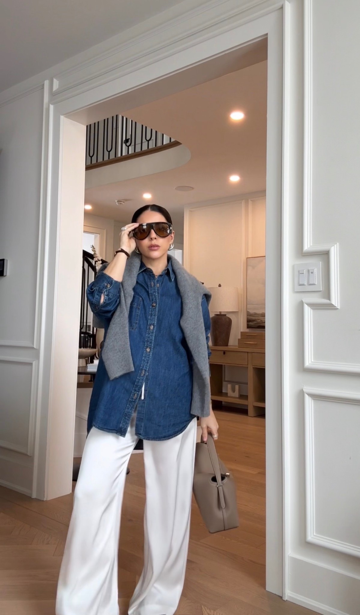 Denim shirt - XS
Pants - S

#LTKdatenight #LTKcanada #LTKworkwear