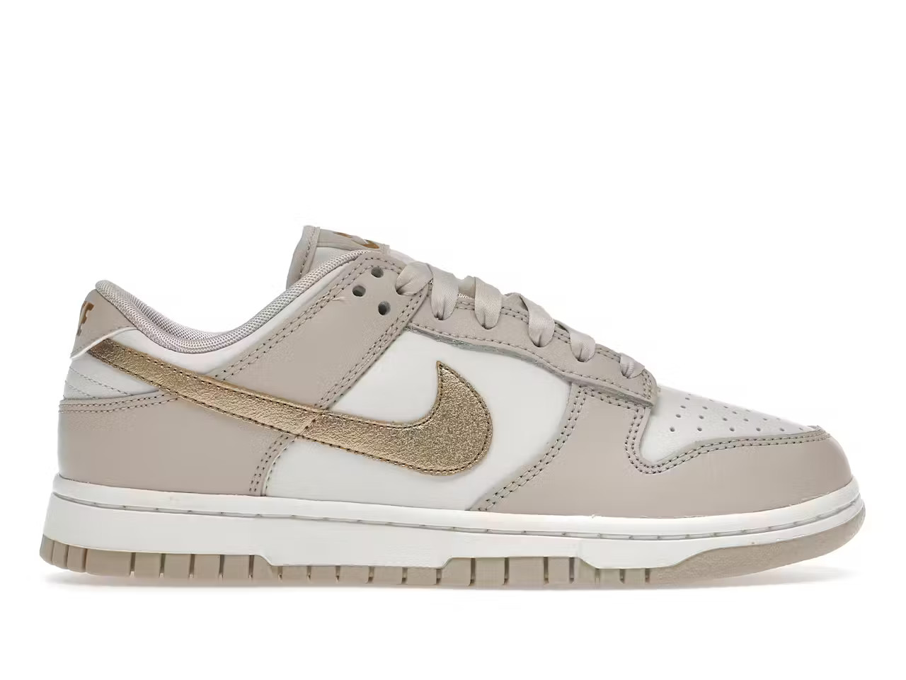 Nike Dunk LowPhantom Metallic Gold (Women's) | StockX