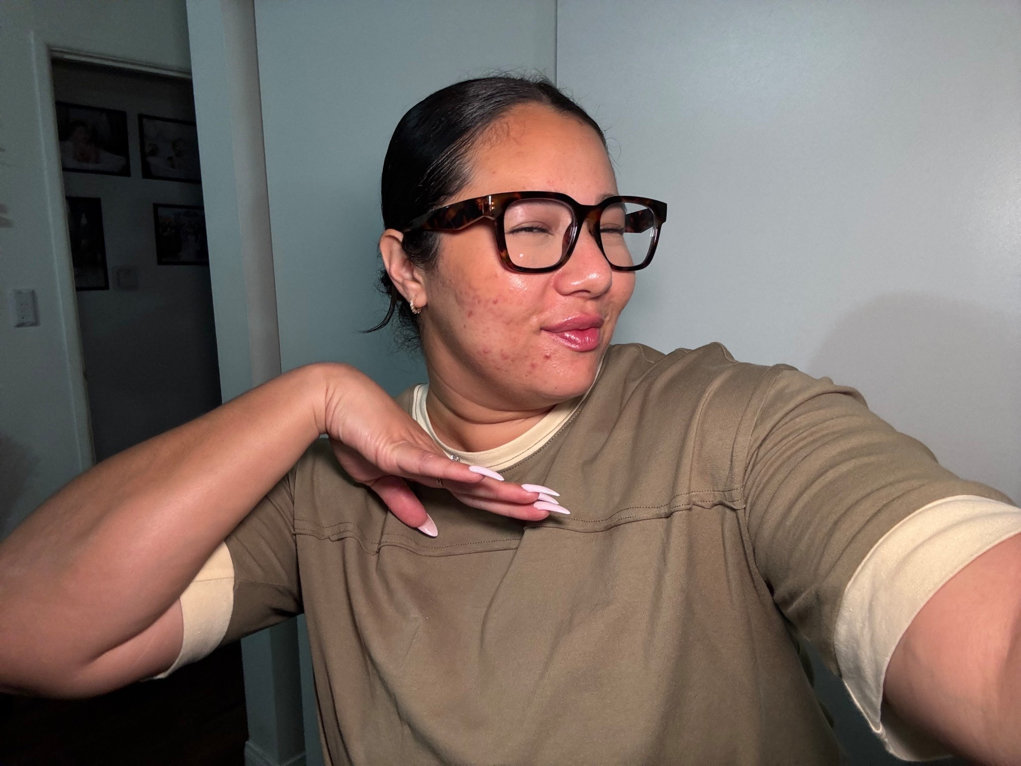 These are my blue light glasses I wear daily. I wfh and I’m on my computer all day. These are so cute and come on different colors 

Blue light glasses 
Work finds 
WFH finds 
Glasses 
Amazon finds 
Gift idea 

#LTKHome #LTKootd #LTKWorkwear