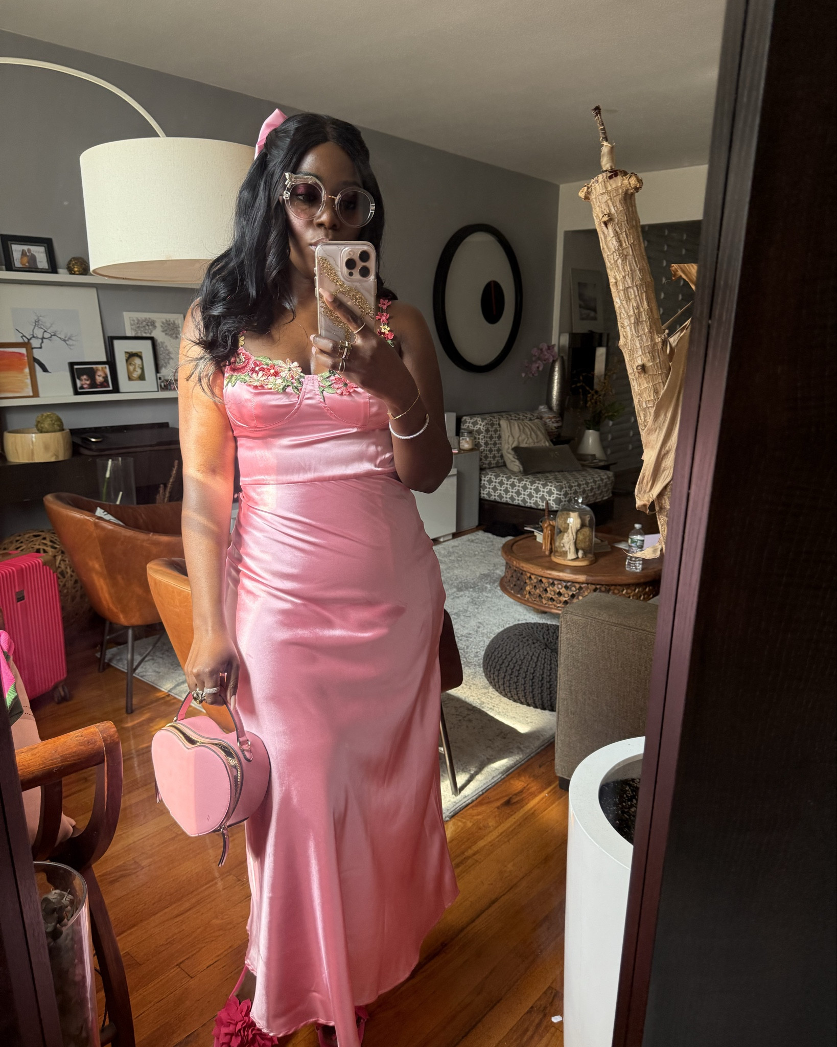 Rosé

I’m a size L in the dress (8/10)