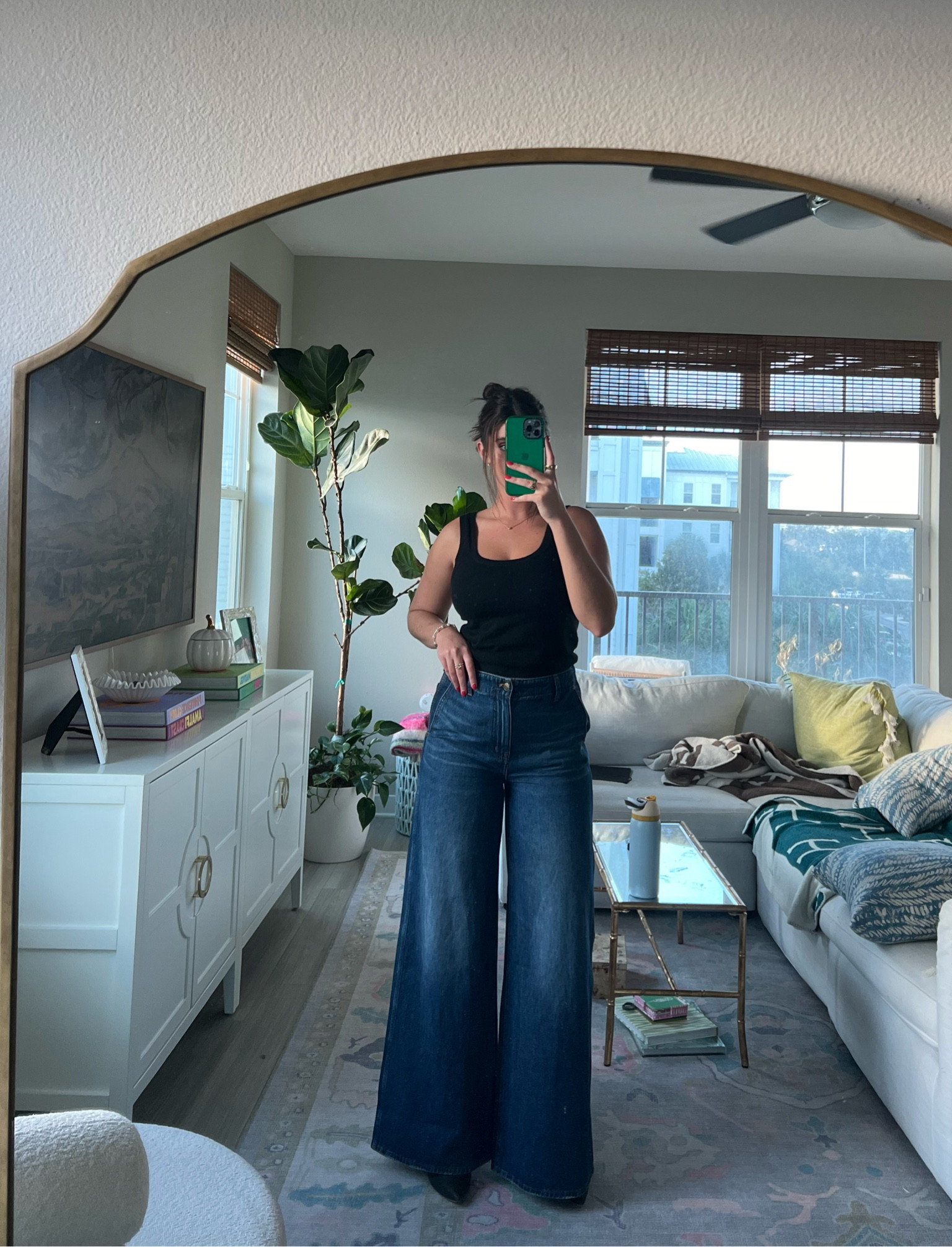 New favorite jeans !!! Dark denim 😁😁😁😁😁