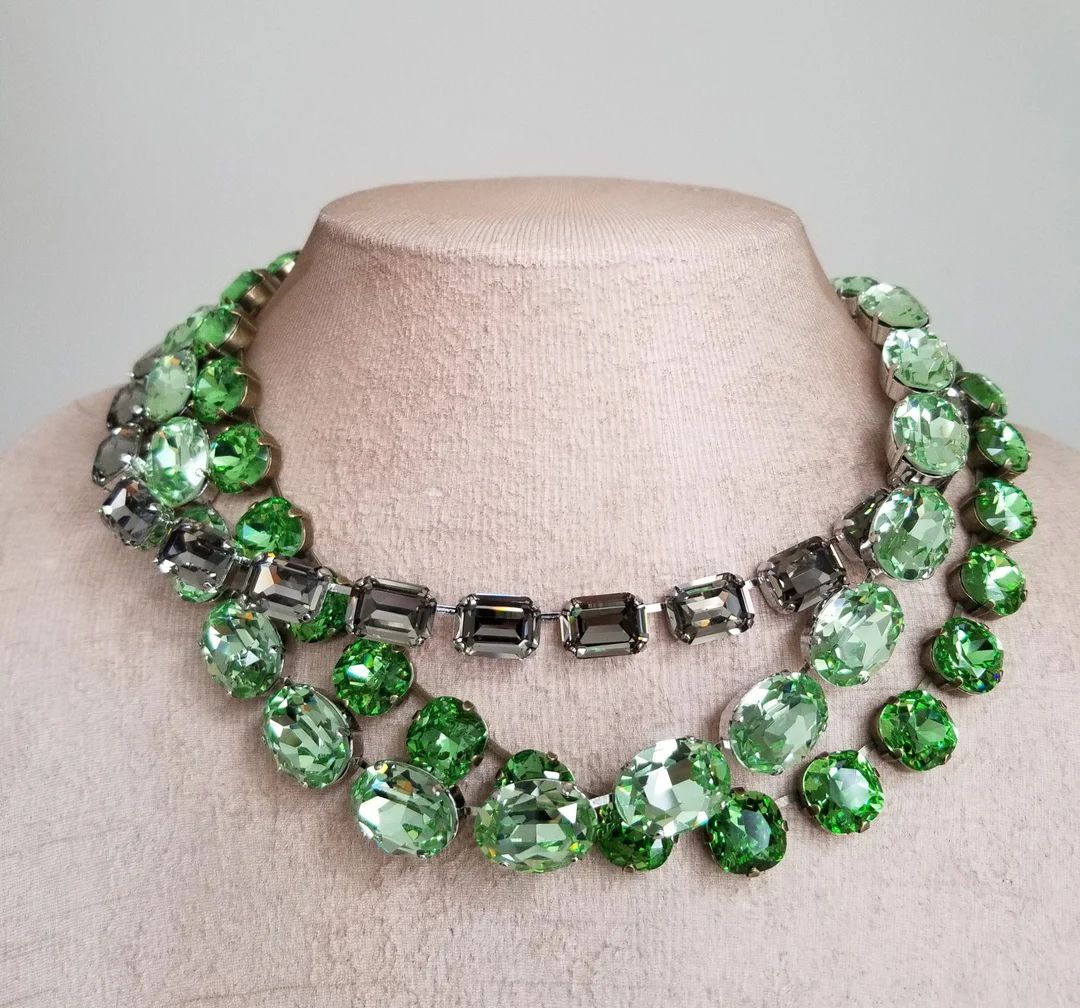 anna wintour necklace, cushion cut peridot necklace, black diamond Austrian crystal collet, cryst... | Etsy (US)