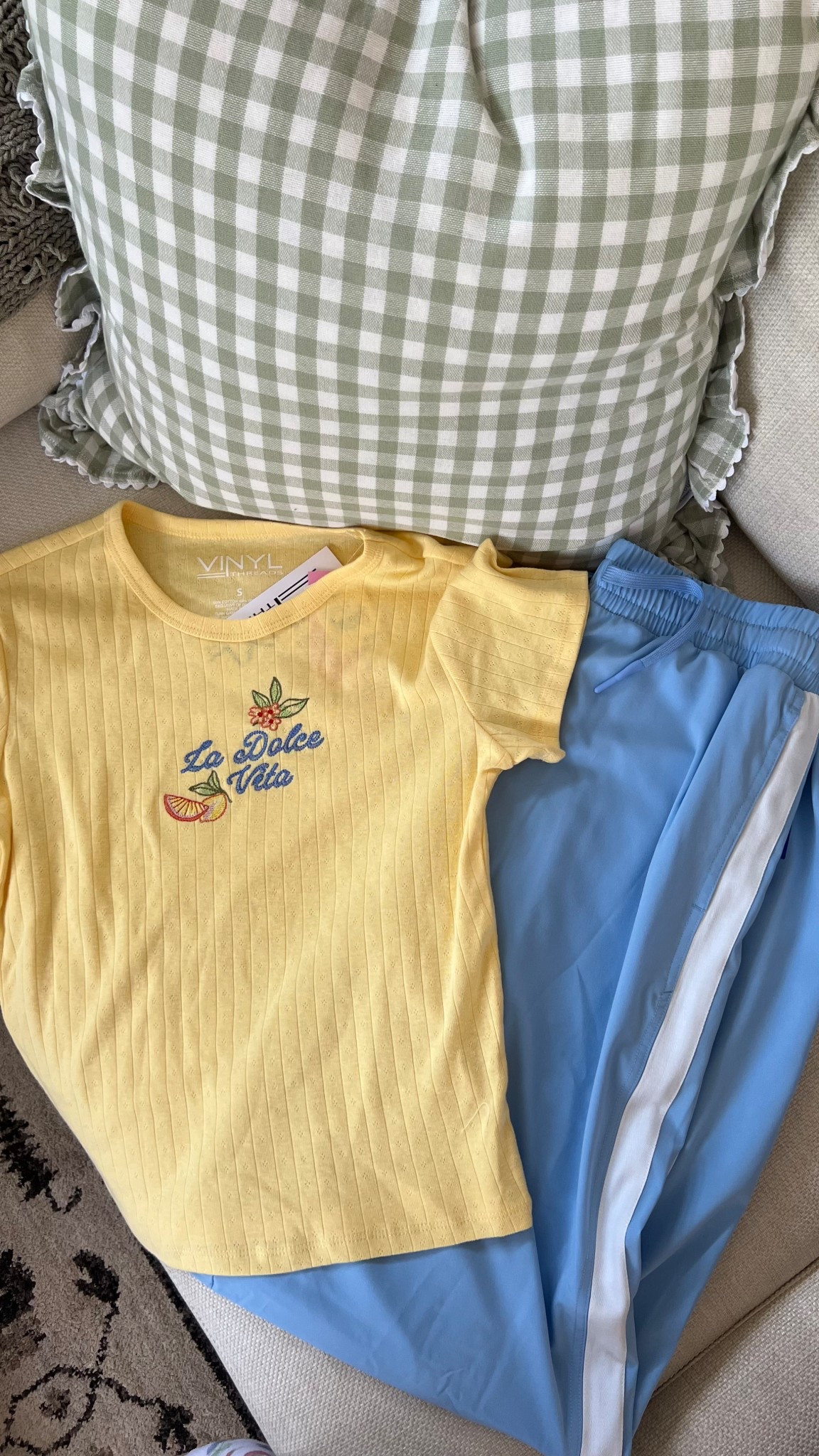 these colors for summer 🦋🌼

#LTKSeasonal #LTKStyleTip #LTKFindsUnder50