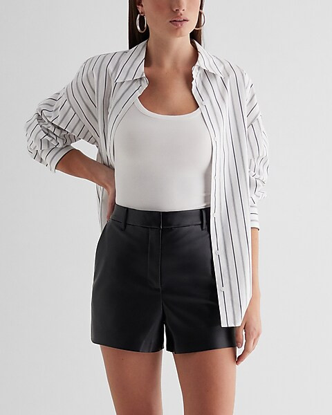 Editor High Waisted Faux Leather Shorts | Express