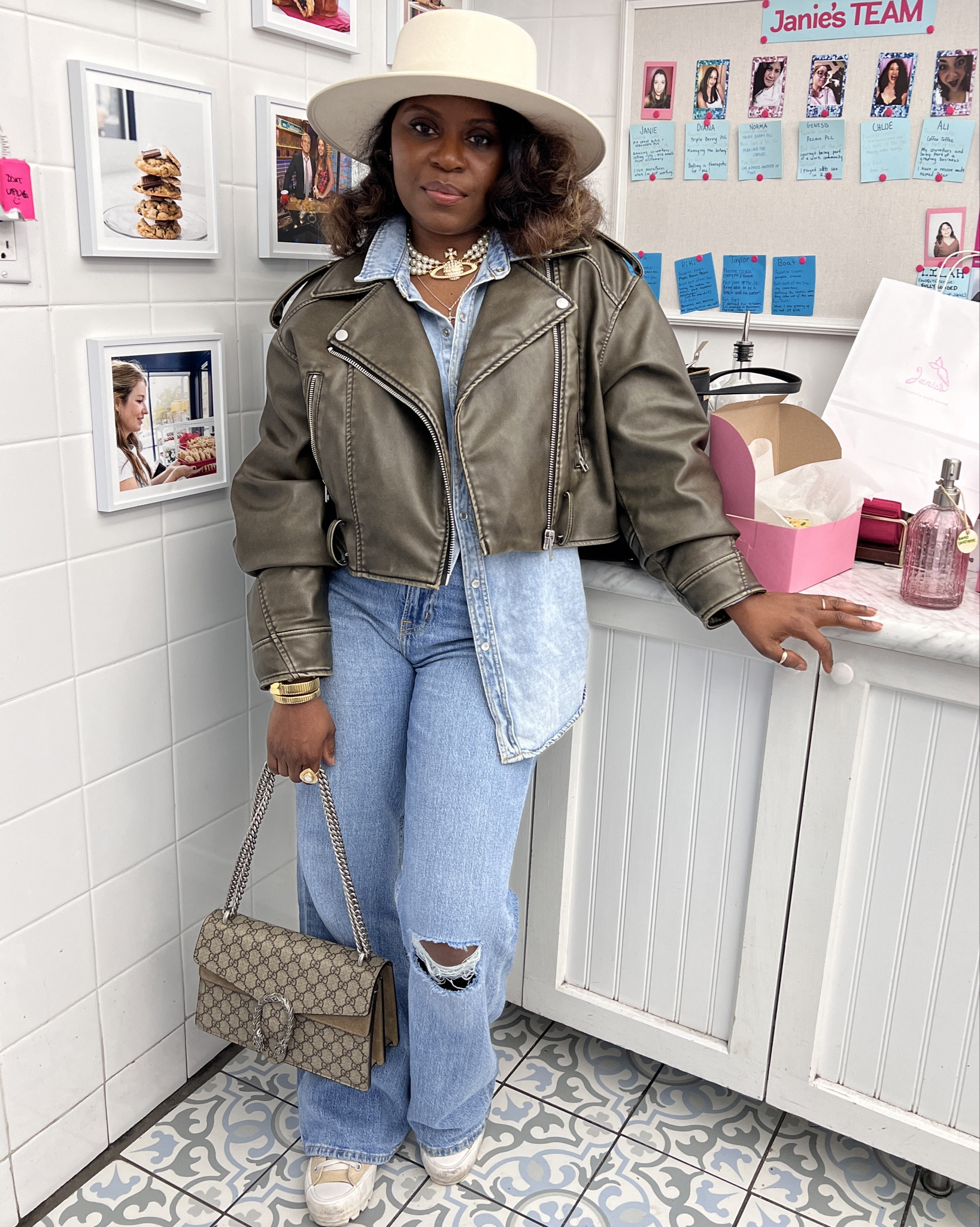 A casual spring fit

#LTKitbag #LTKfindsunder50 #LTKSeasonal