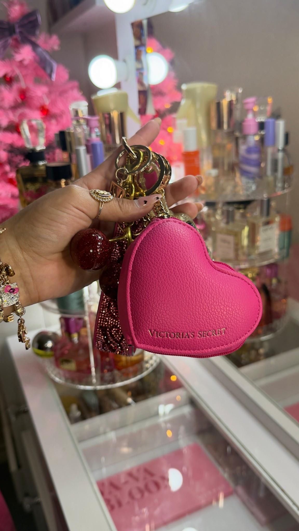 Valentine’s Day Wristlet >>> 💗🍒✨

#LTKSeasonal #LTKBeauty #LTKValentine