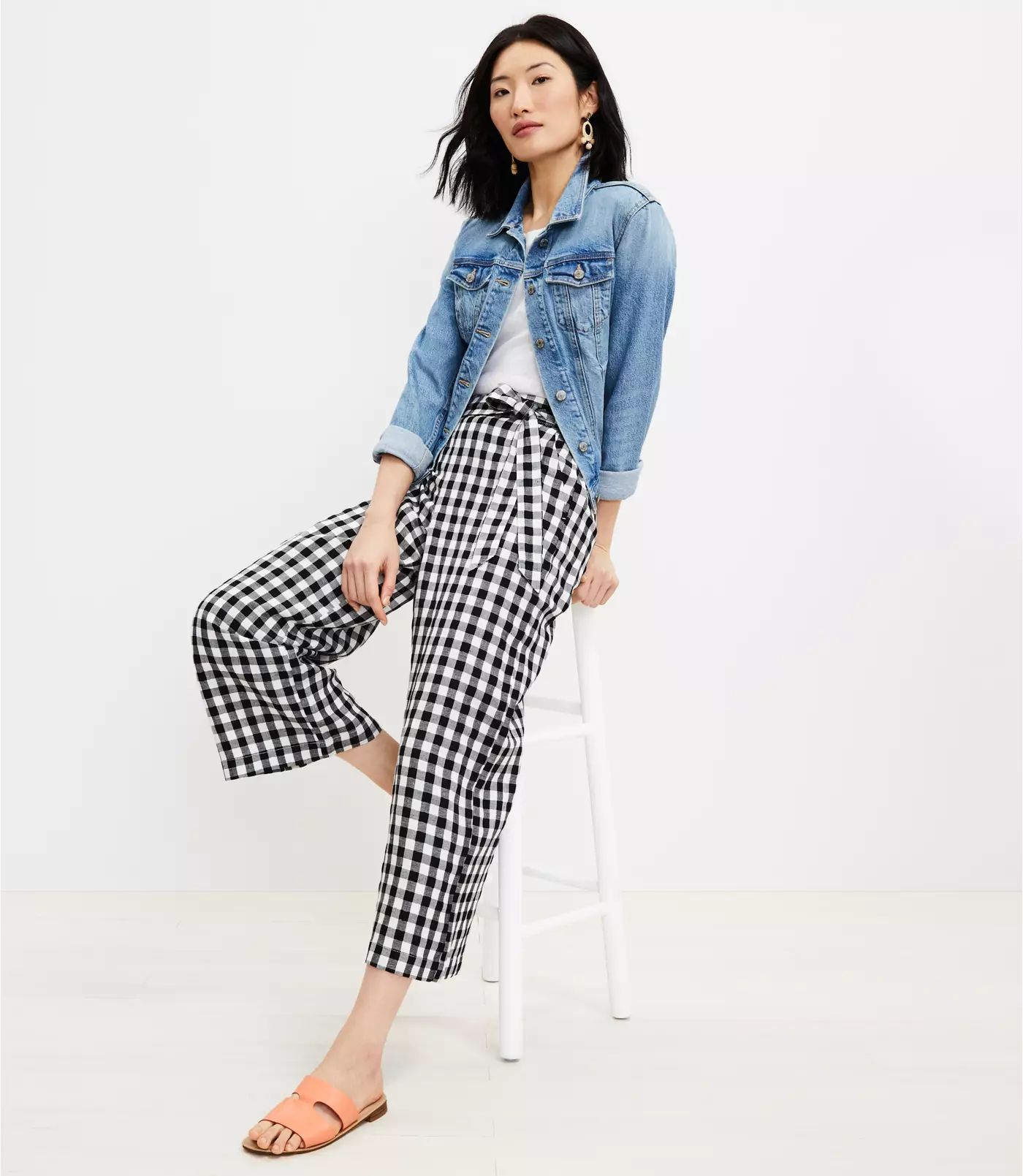 Tie Waist Fluid Wide Leg Crop Pants in Gingham | LOFT