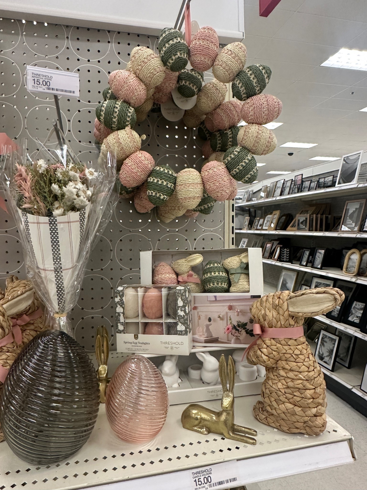 Omgosh the Easter decor this year is so cute. I couldn’t resist these finds and they make everything feel so ready for spring 🤍 

Linking our favorites here.


#LTKdayinmylife #LTKmomlife #LTKHome