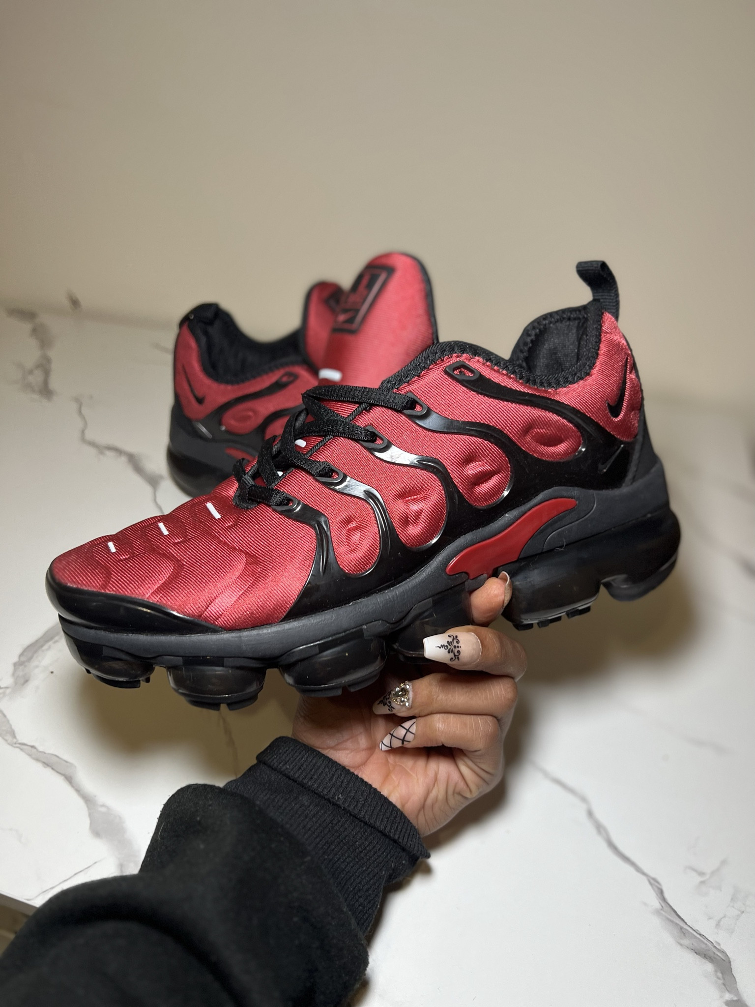University Red Nike Vapor Max


red sneakers, spring sneakers, summer sneakers, Nike tennis shoes

#LTKshoecrush #LTKstyletip #LTKfindsunder50
