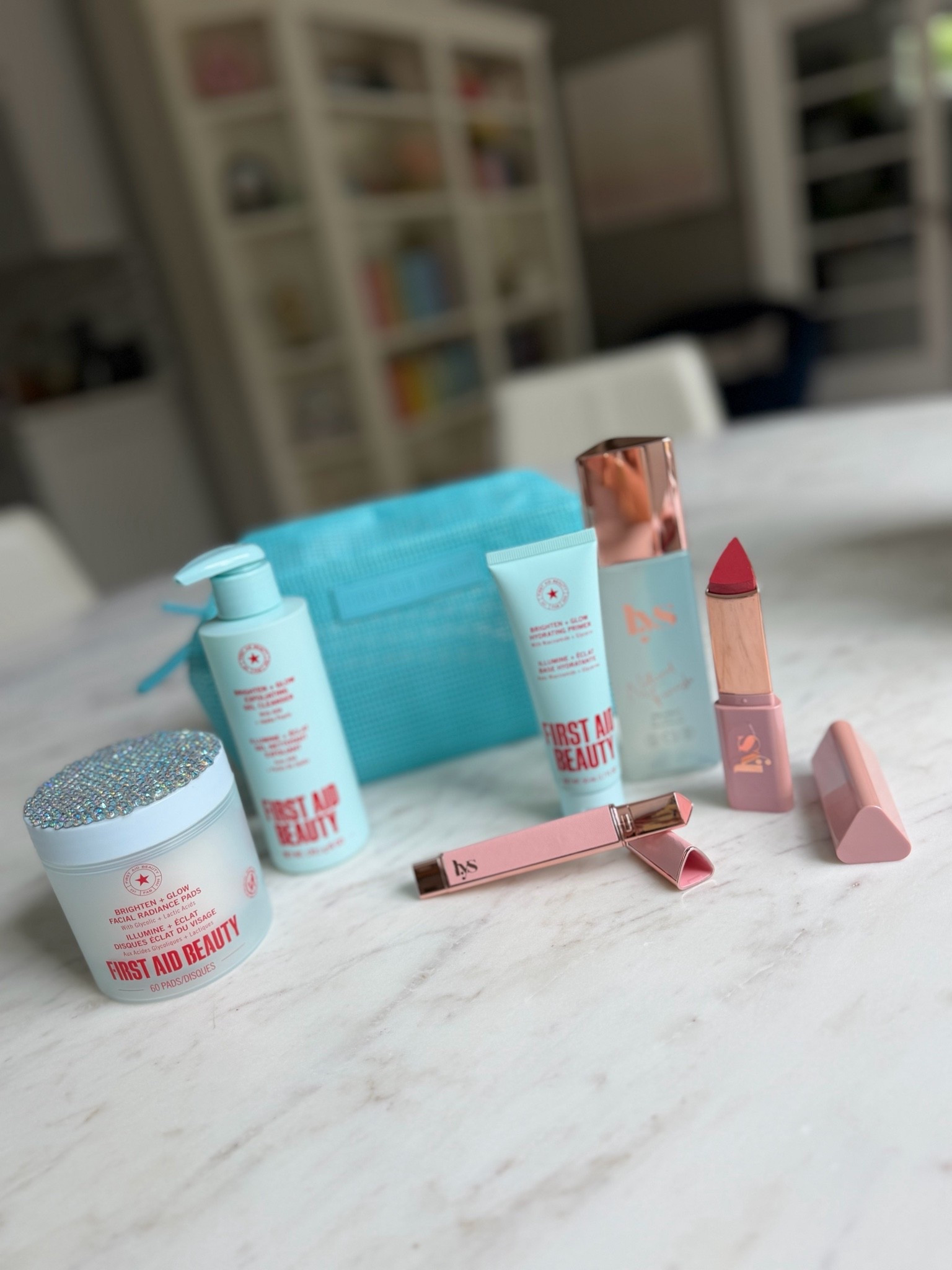 Skincare and beauty finds at ulta and Sephora from first aid beauty 
Facial radiance pads are great for sensitive skin