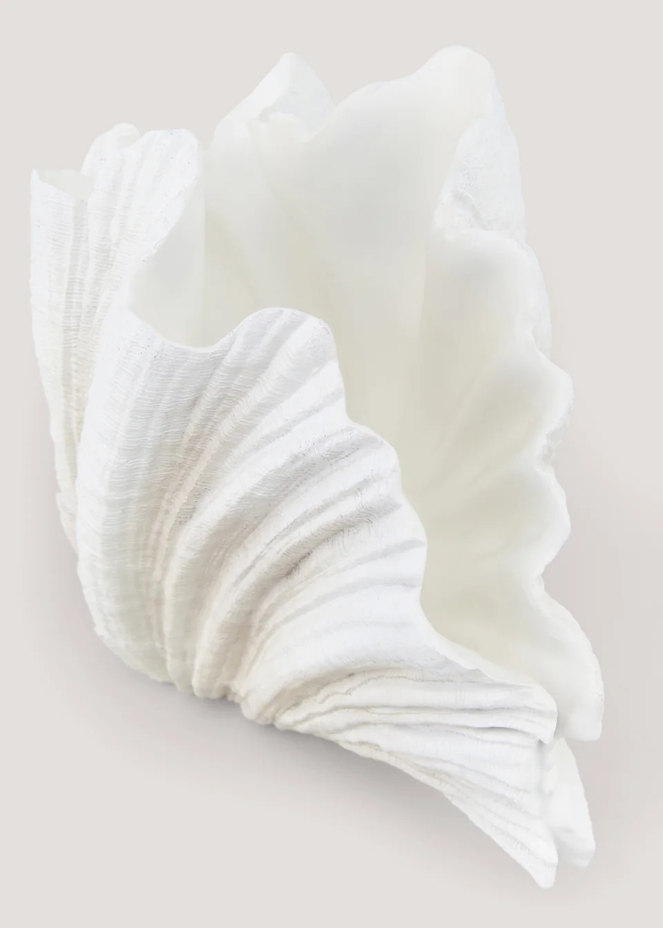 White Clam Shell Ornament (30cm x 30cm) | Matalan (UK)