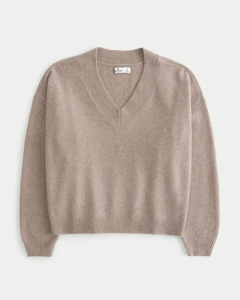Easy Cozy V-Neck Sweater | Hollister (US)