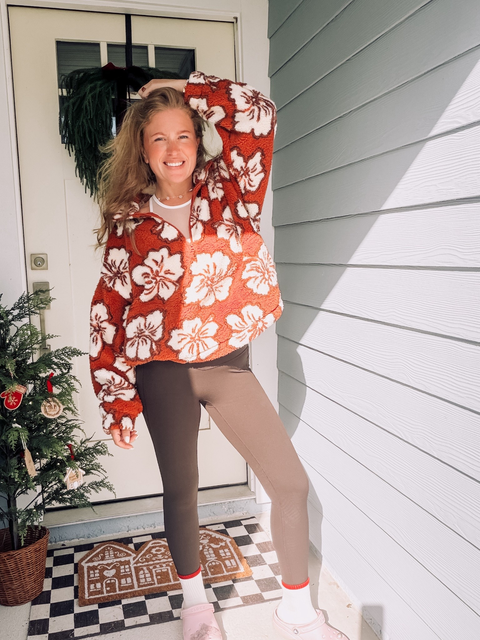 Billabong hibiscus Sherpa half zip #sherpa #sherpajacket #hibiscus 

#LTKootd