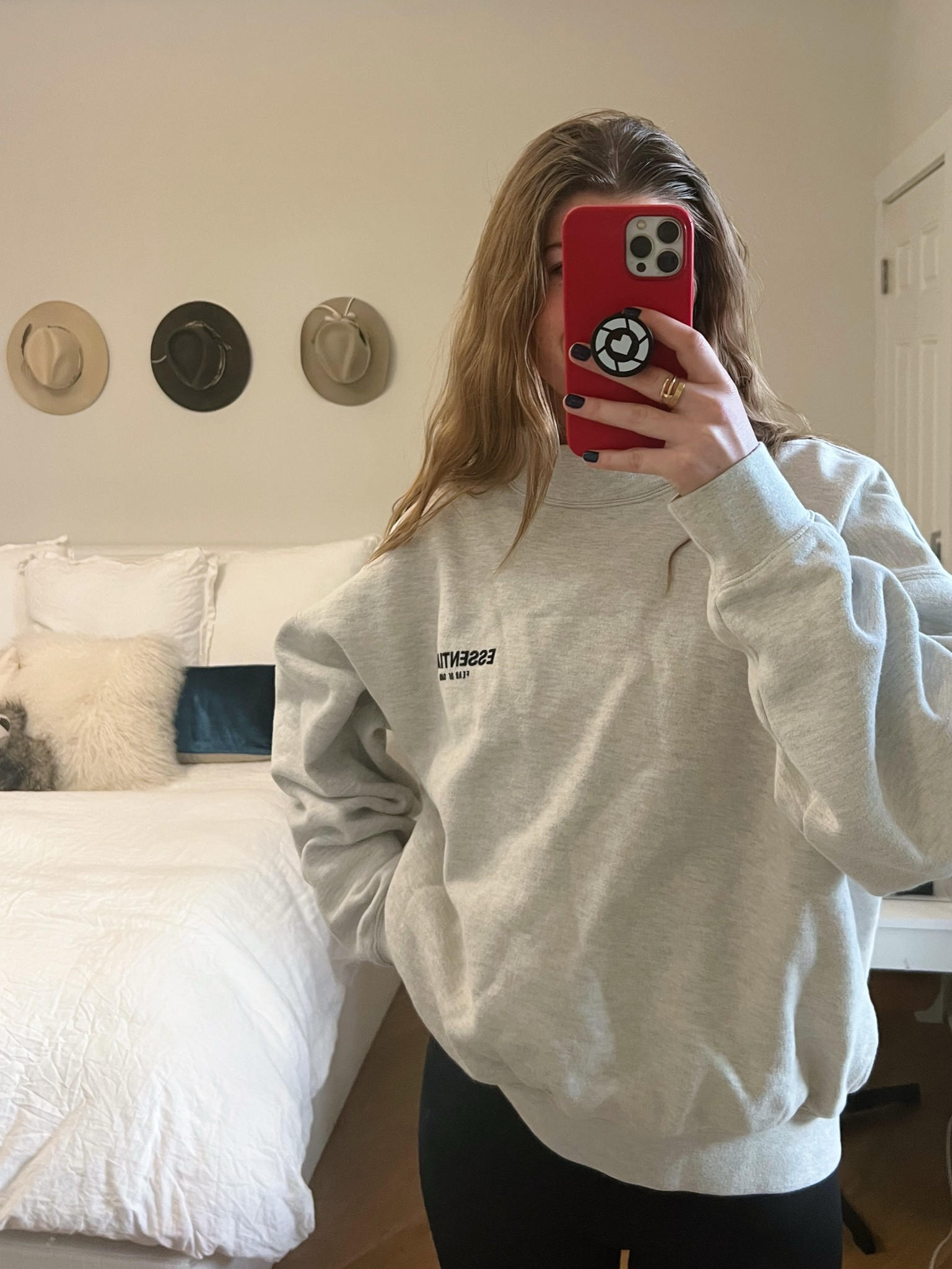 ESSENTIALS. Best price I have seen these mocknecks ! Picked out my favorites 🖤
#mockneck #sweatshirt #essentials #wfh #workfromhome #groutfit #trending #trend 

#LTKfindsunder100