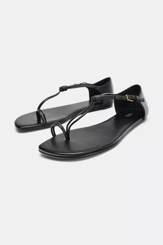 FLAT TOE-RING LEATHER SANDALS | Zara UK