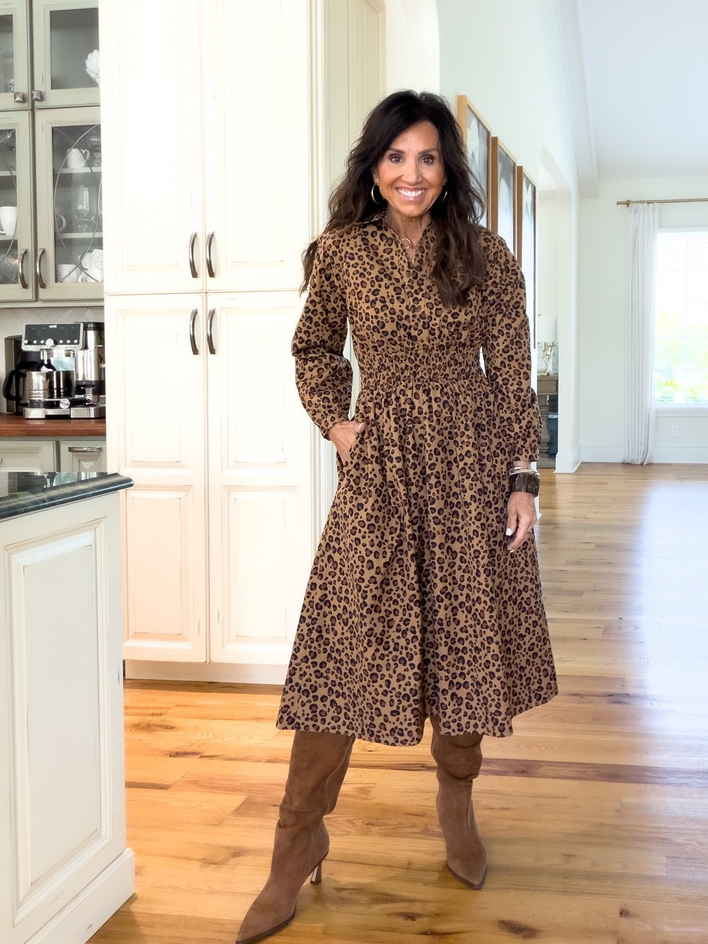 Talbots just dropped their new fall arrivals, and they’re already on sale! 
*Promo ends tonight! Save 30% OFF when you buy 2+ regular-price items or 25% OFF one regular-price item. Such a good time to grab a few fresh pieces for fall!
Tops are all XS
Blazer size 2
Dress size 2
Denim size 2

#talbotspartner
#talbots 
#ad 
@talbotsofficial