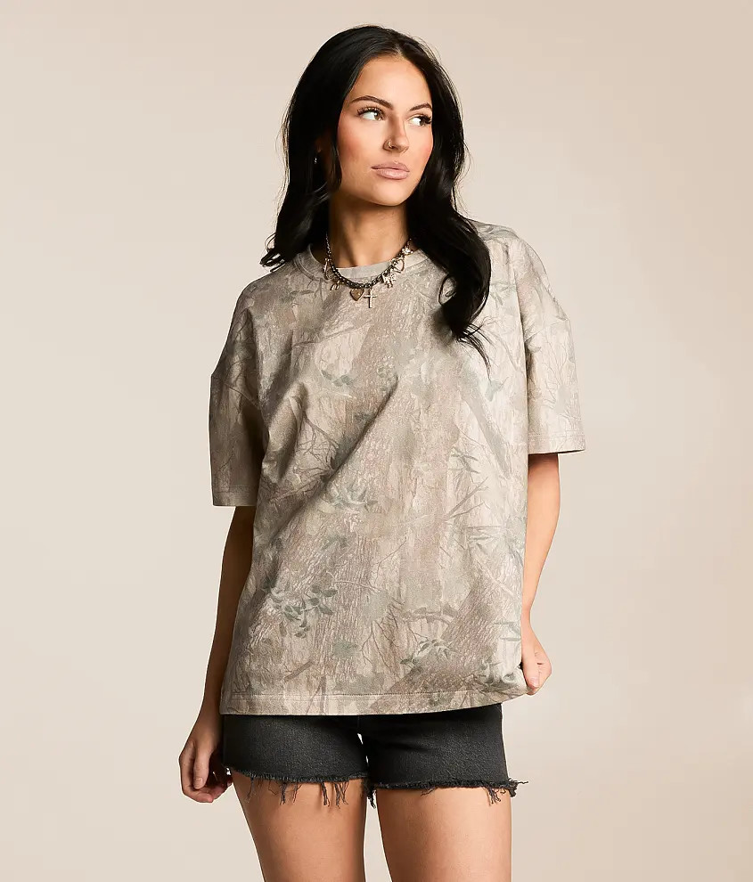Oversized Camo T-Shirt | Buckle