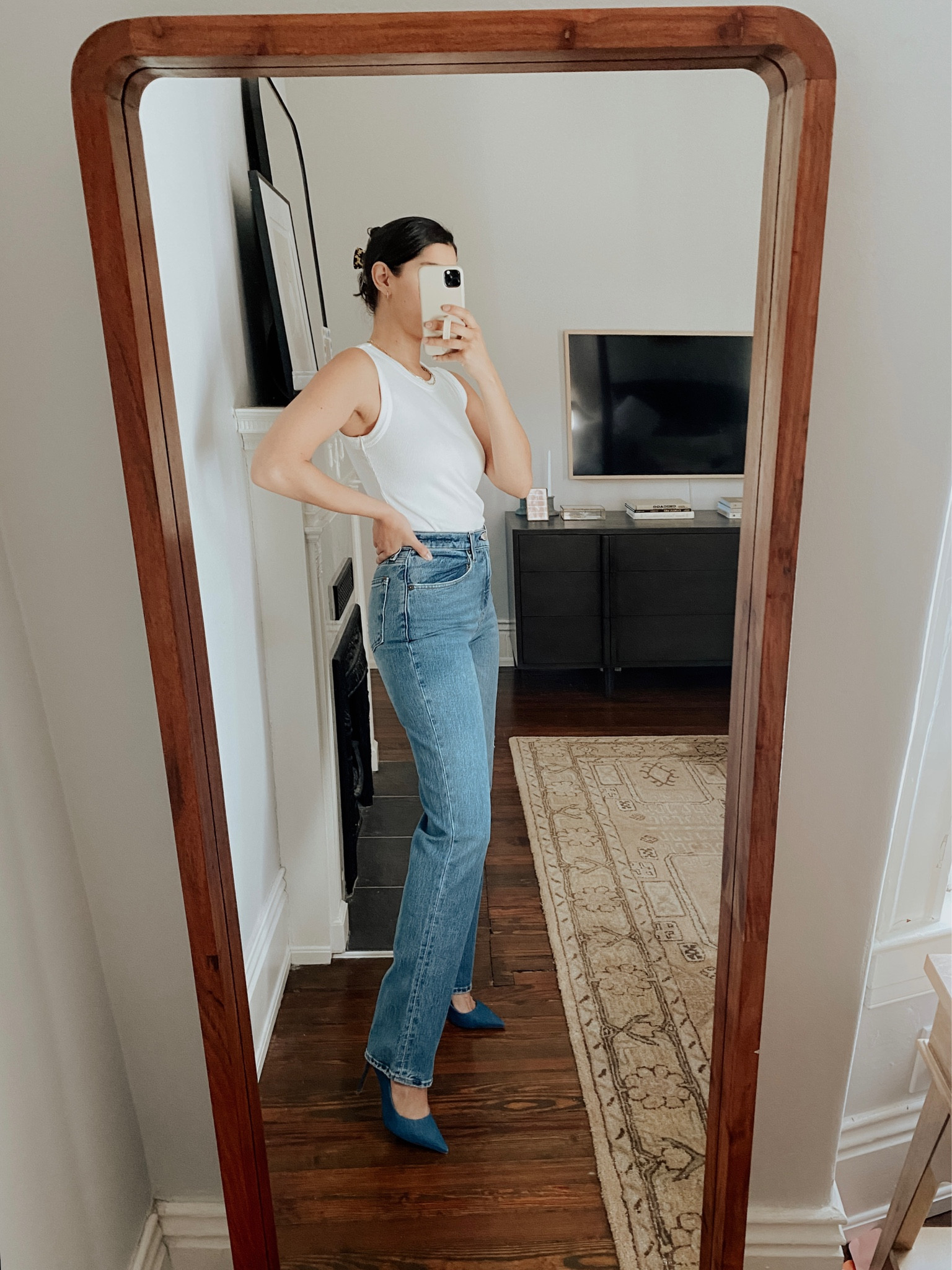The best Abercrombie jean style! Runs TTS - size down if between  Shade: Medium

#LTKFind #LTKstyletip #LTKunder100