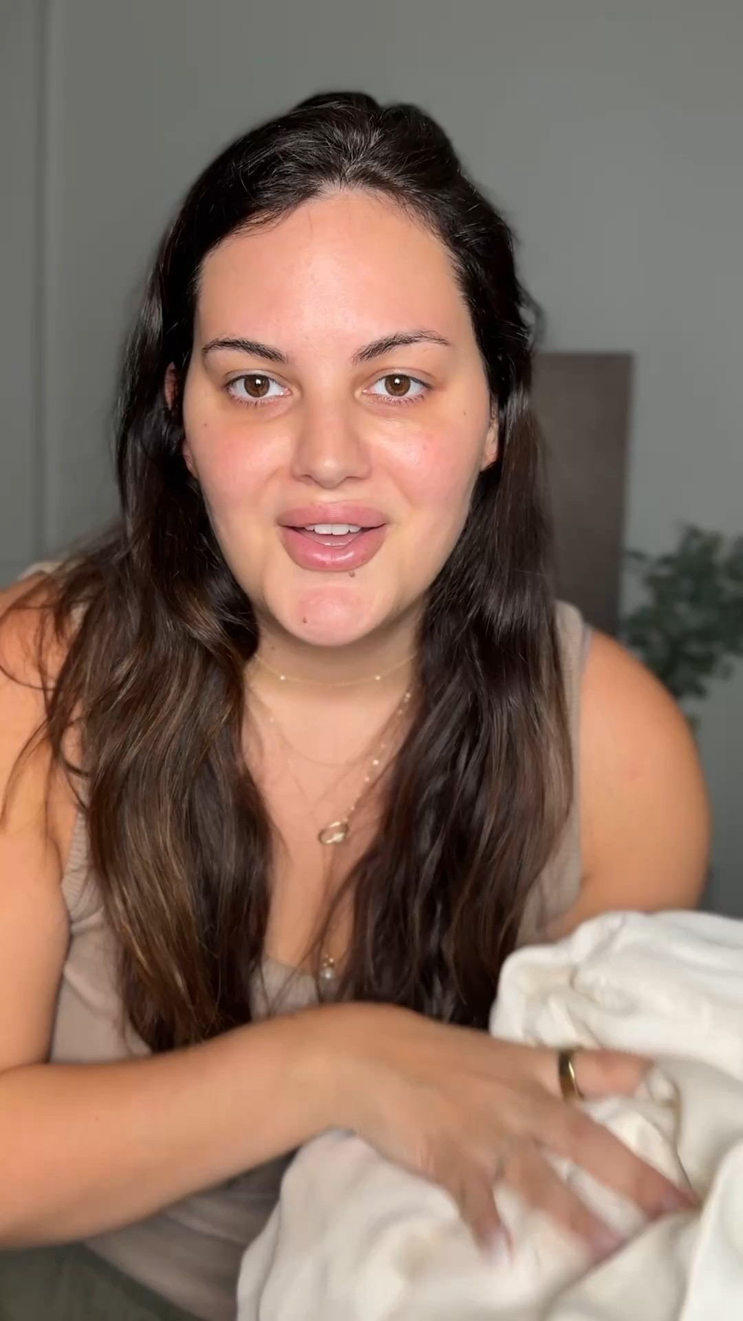 Love these matching sets! Wearing an XL in everything. Use code MESHKIALEXAL to save! 

#LTKMidsize #LTKFindsUnder100 #LTKSeasonal