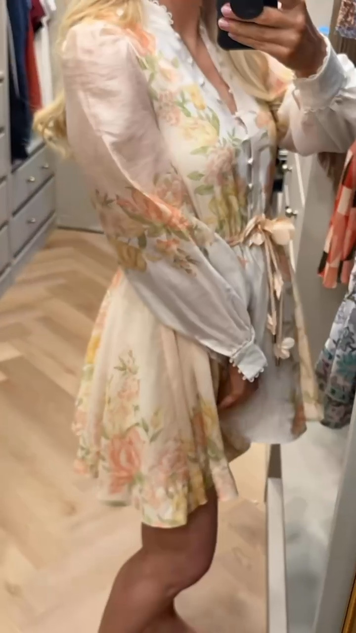 So cute - looks like Zimmermann!
RUNS SMALL across chest (wearing my usual XS but need small)


#LTKSeasonal