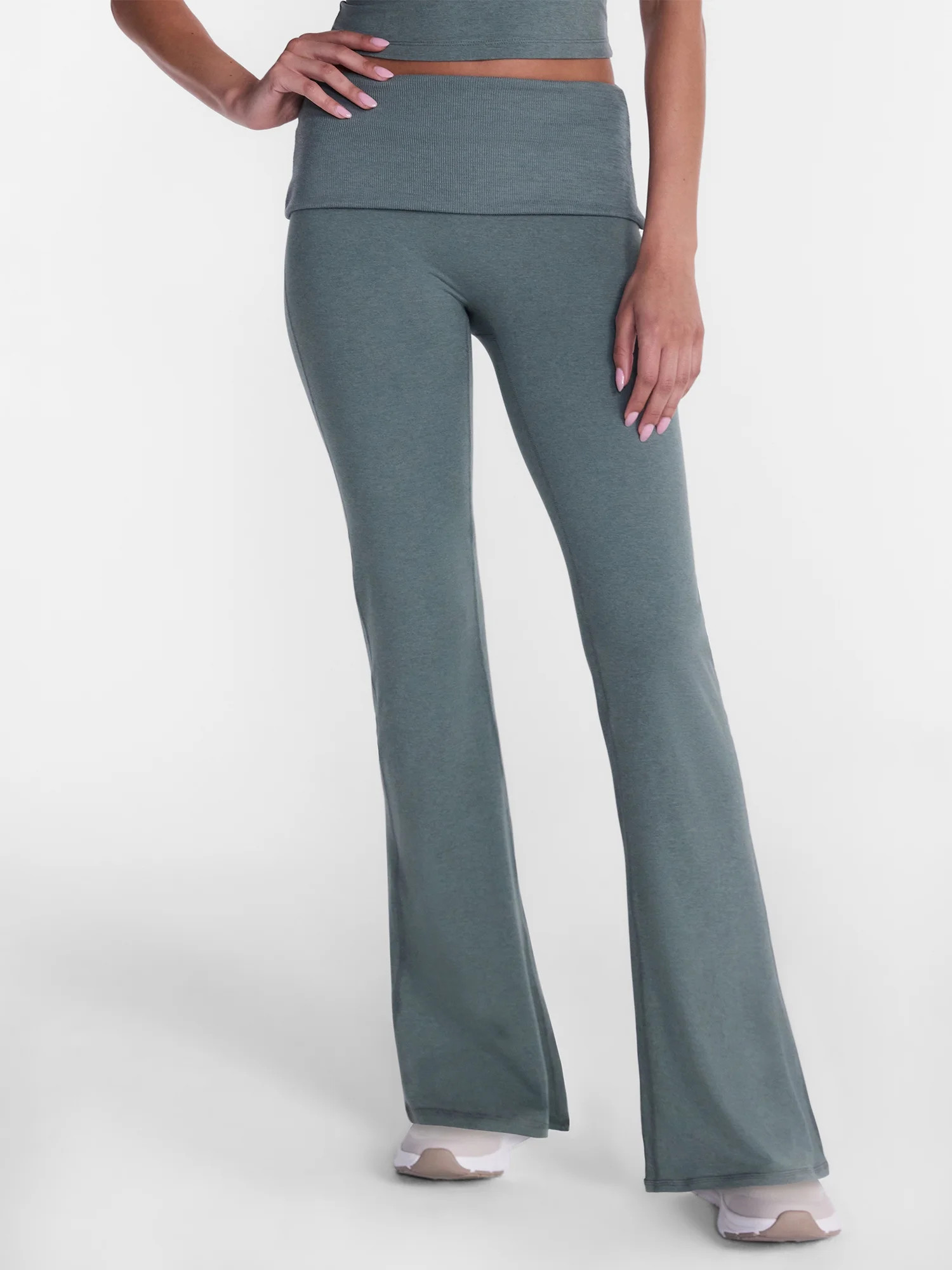 Athletic Works Women's ButterCore Flare Leggings with Fold Over Waist, 31" Inseam, Sizes XS-XXL | Walmart (US)