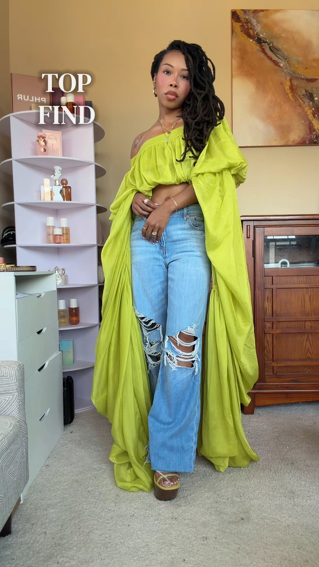 AKIRA don’t miss when is comes to the dramaaa! Look at how gorgeous 😍 Definitely for the talll girlies. 

#LTKootd #LTKTall #LTKgrwm