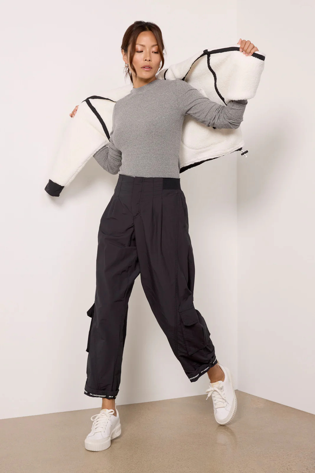 Mesmorize Me Pant | Evereve