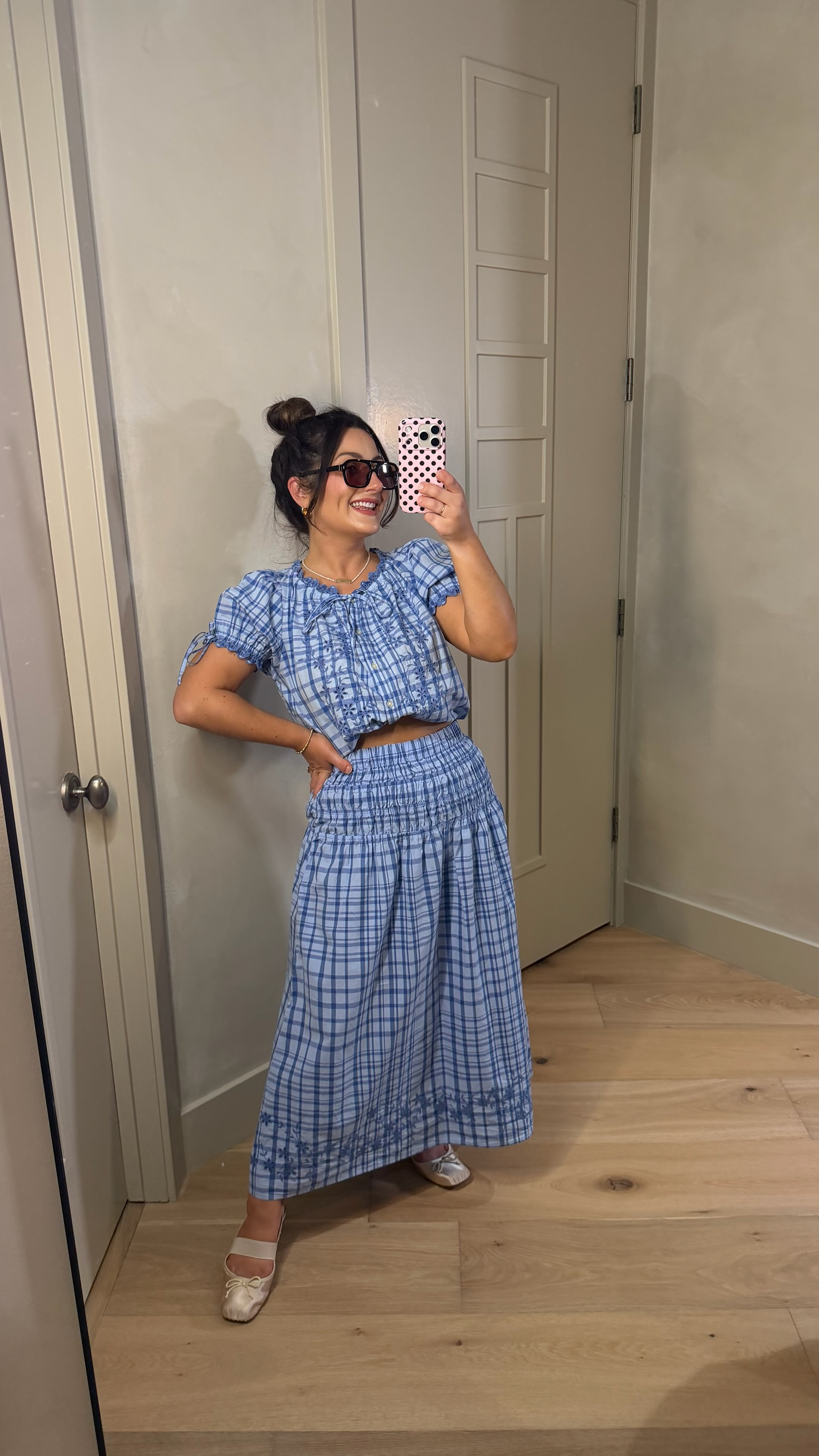 Cutest gingham cotton set! 

Puff sleeve top and maxi skirt 
Size small

Petite friendly
5'0" 140lbs 

#LTKPetite #LTKSeasonal #LTKootd