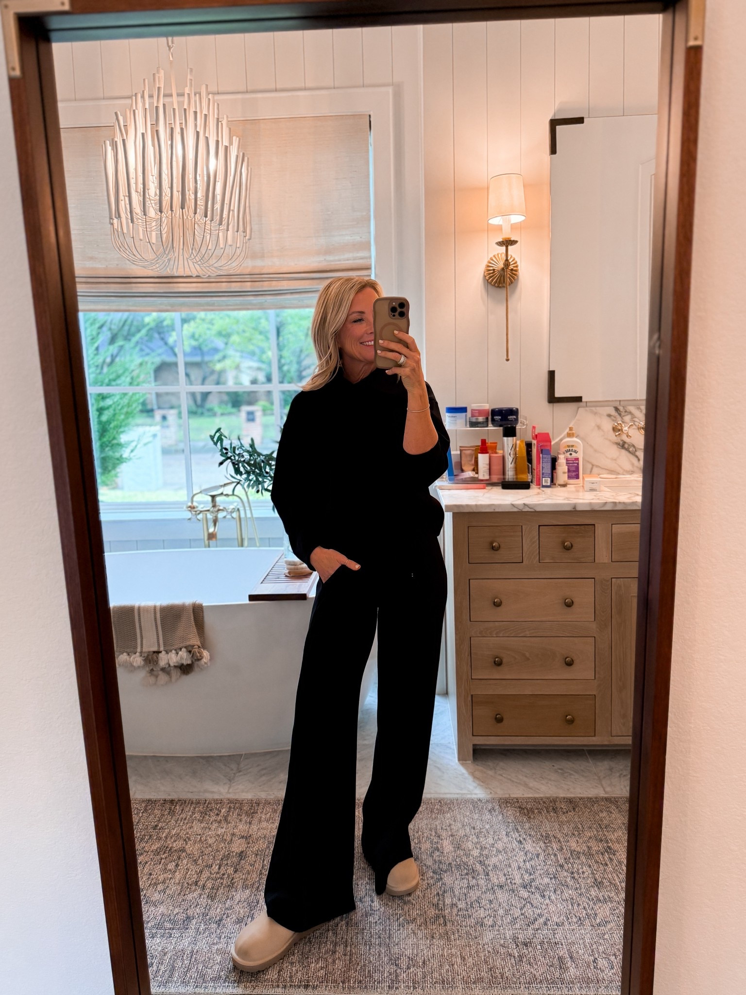 Rainy day OOTD // 30% off!!

Top: xs
Pants: xs

#LTKSaleAlert #LTKCyberWeek #LTKOver40