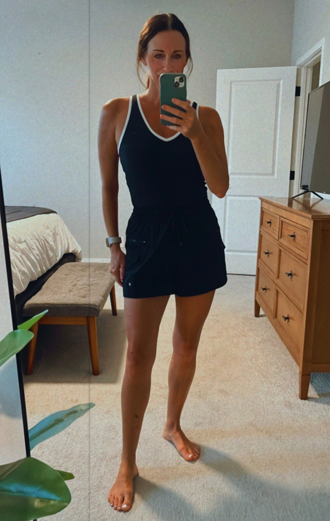I love this longline sports bra so much. Built in bra provides great support. I’m wearing size medium. Comes in several colors too and matching skorts. 
Resort wear, summer outfit, workout outfit
