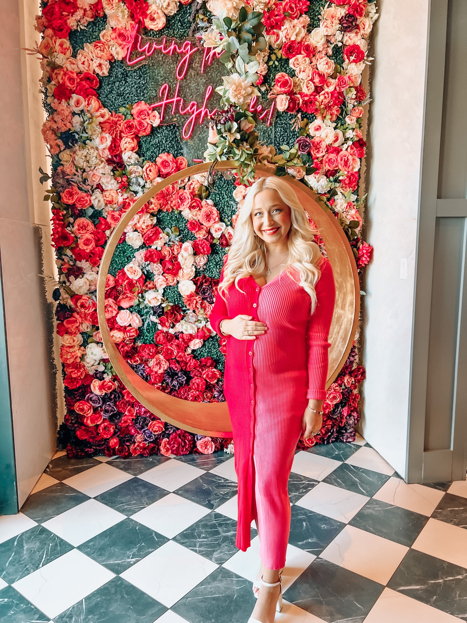 Just the perfect valentines dress ❤️💗❤️💗 (it also comes in several color block options) 

Linked on my LTK (link in bio) 

#LTKbump #LTKunder100 #LTKSeasonal