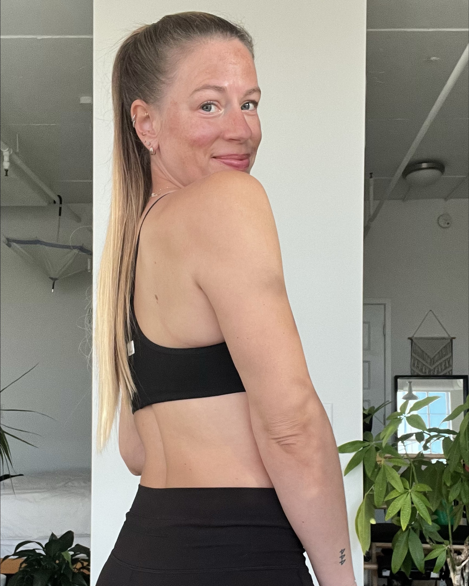 One of my favorite workout sets!
Love this Vuori set. The sports bra is nice for having a smaller chest and the shorts are fitting without being too short, the drawstring is a plus.
Perfect for some Pilates, Yoga or weightlifting!

#LTKfitnessgoals #LTKTall #LTKActive
