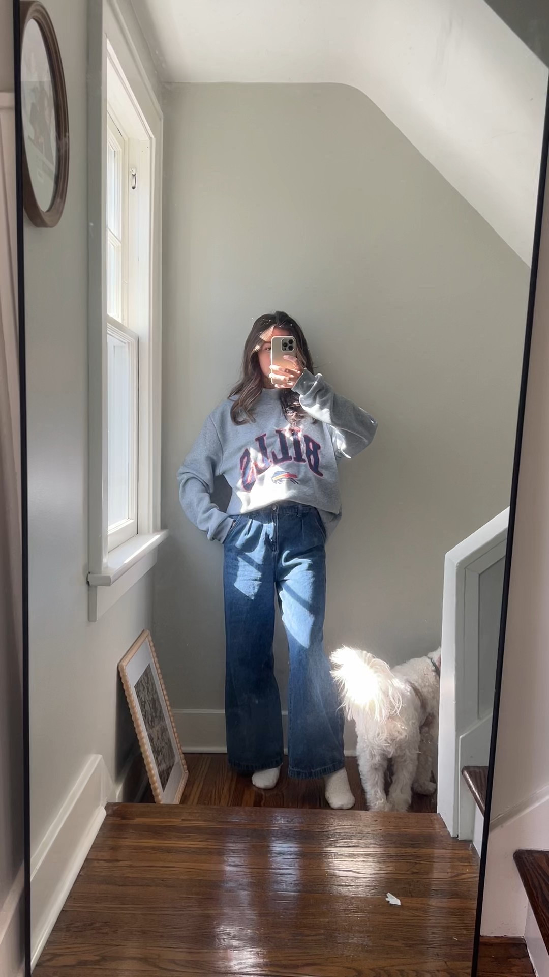 if no one is wearing baggy jeans anymore… that means I’m dead! (wearing size S)