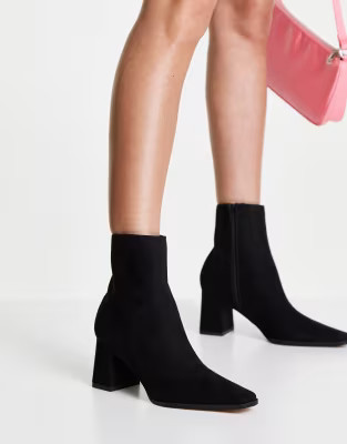 NA-KD faux suede slim toe boots in black | ASOS (Global)