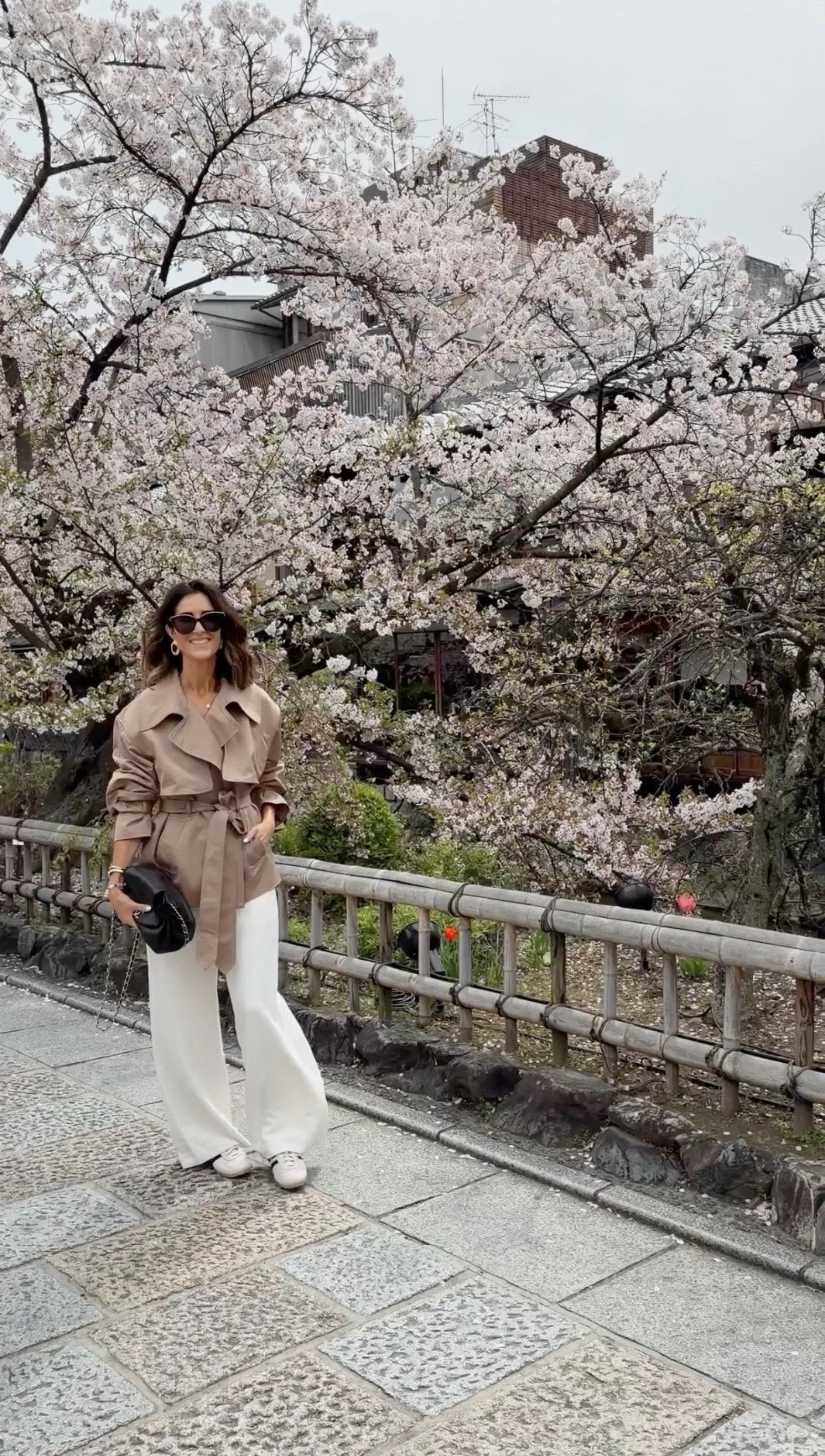 These pants have been absolutely incredible on my trip! They have not wrinkle and have been extremely comfortable to dress up or down. I’m just shy of 5-7” wearing the size small regular @Aritzia 

#LTKgrwm #LTKOver40 #LTKootd