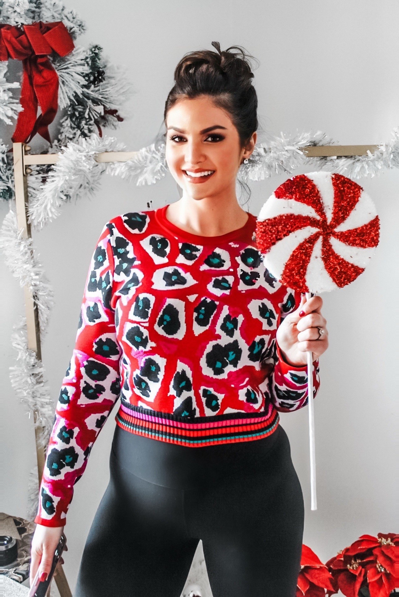 Obsessed with this red leopard print sweater! 

#LTKHoliday #LTKSaleAlert #LTKSeasonal