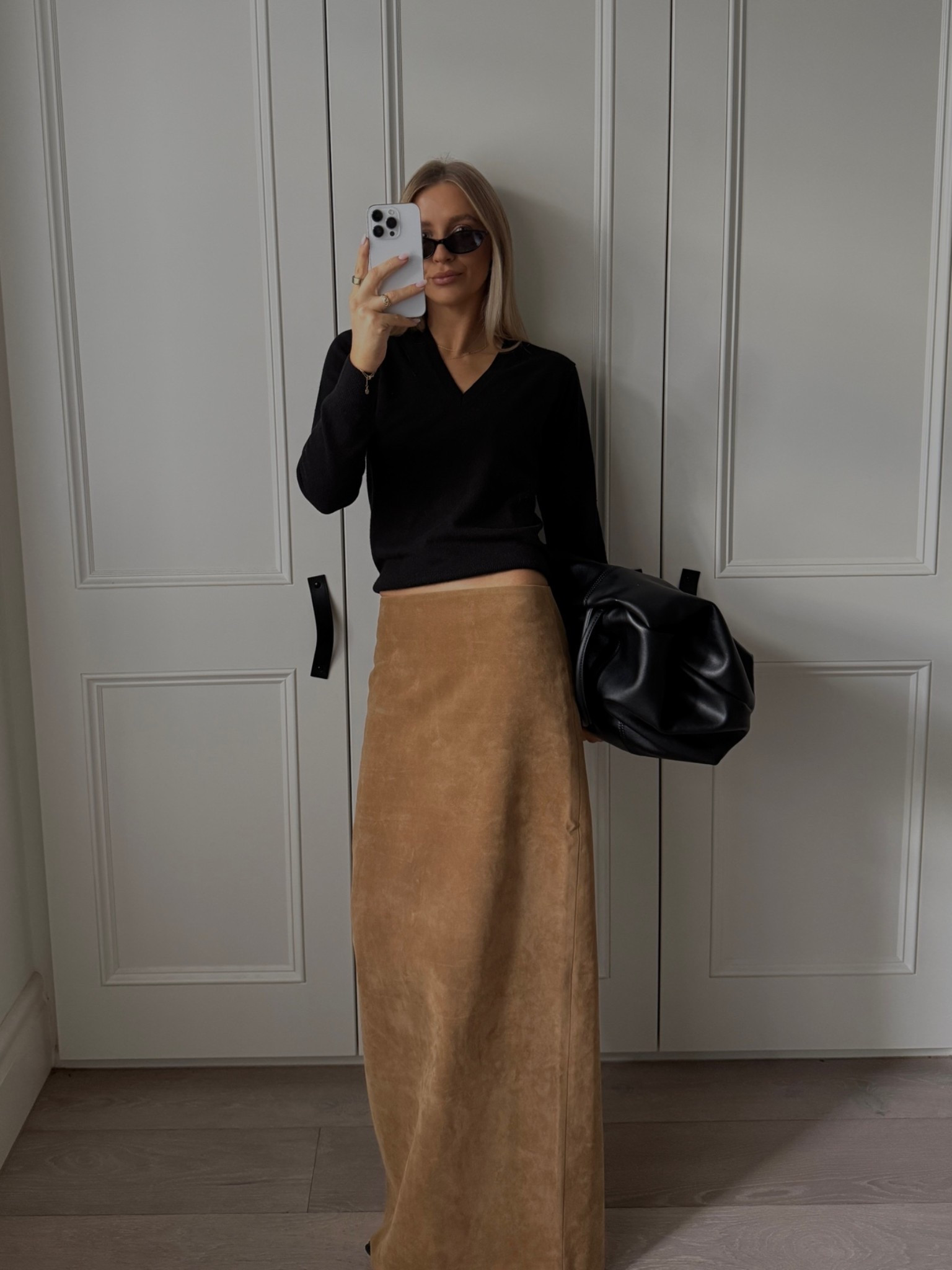 Knit - XS 
Skirt - 0 (AU6)

#LTKaustralia #LTKautumn #LTKstyletip