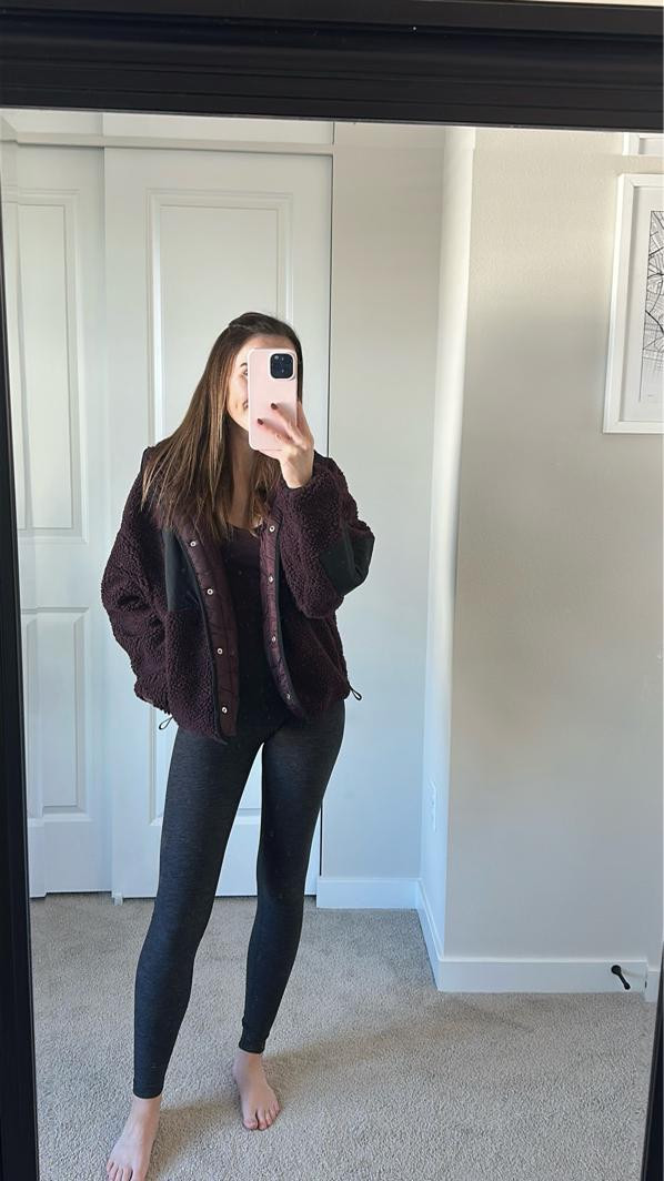 december fabletics picks are here! wearing xs in top, bottoms, and coat // the teddy coat is my absolute fav and have in 2 colors now!

top and coat run slightly on the larger side, bottoms fit tts! #FableticsPartner

#LTKSeasonal #LTKActive #LTKSaleAlert