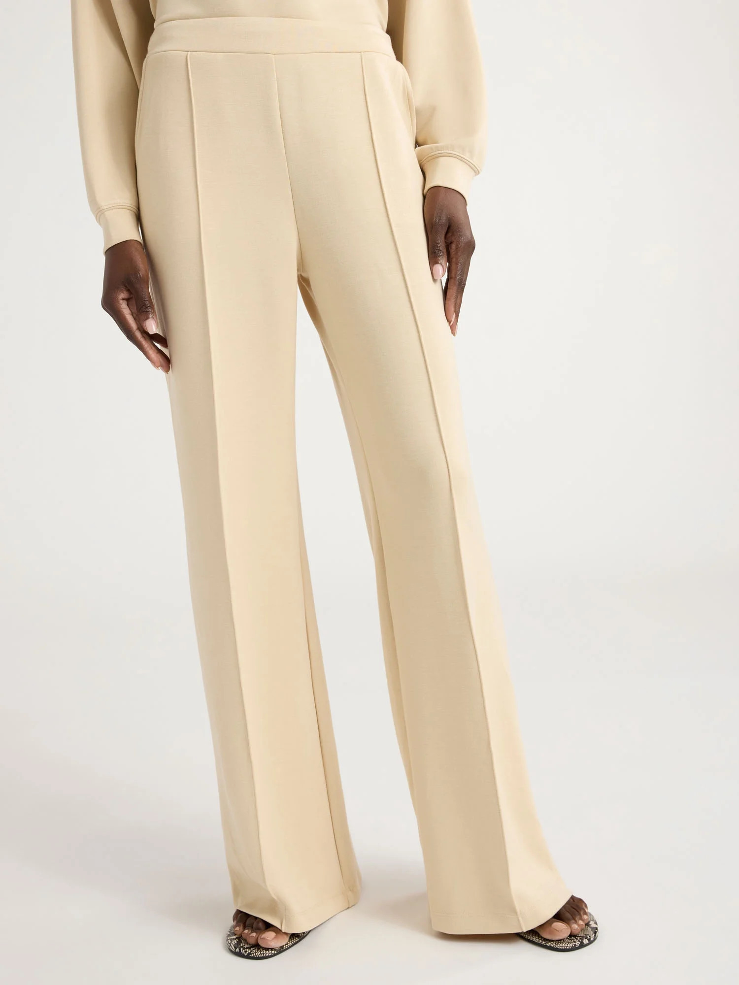 Scoop Women's and Women's Plus Ultimate ScubaKnit Trouser Pants, Sizes XS-4X | Walmart (US)