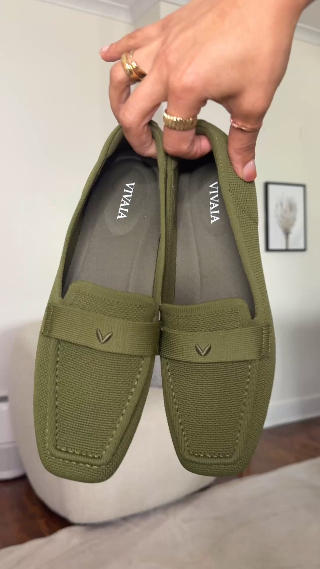 The @vivaia_official Silvia Loafer 💚💛 (ad)
These loafers are perfect for transitioning from summer to fall! They have built in arch support and there’s zero brake in time! 

I went with a green and yellow combination for The transitional weather while it’s still a little warm outside! 

#vivaiashoes #summertofallfashion #transitionaloutfits

#LTKgrwm #LTKootd #LTKPetite