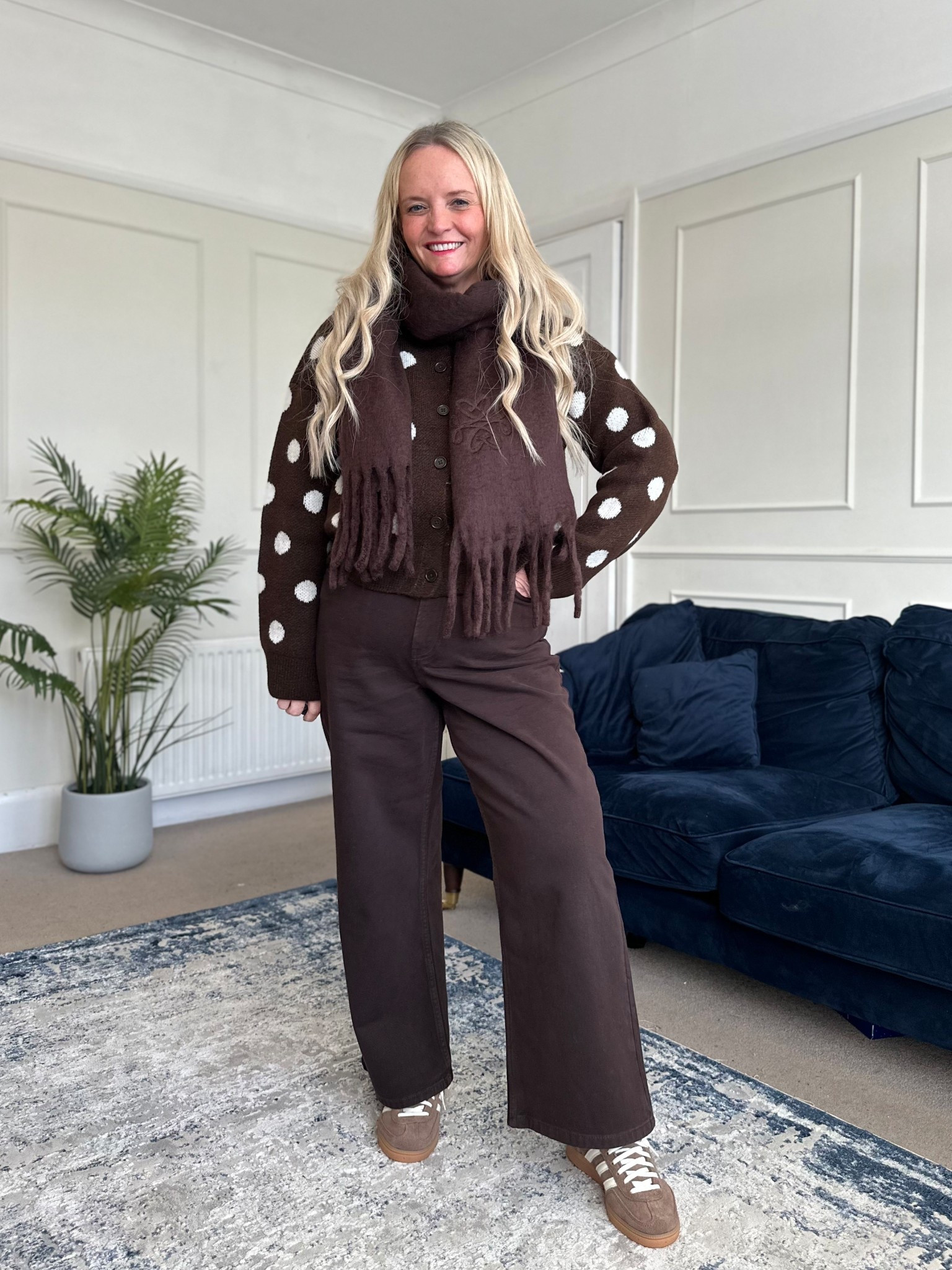 #ad
25% off almost everything is now on at @newlook. Here’s just some of what I ordered:

Brown Polka Dot Crew Neck Cardigan - now £26.24
Brown Adalae High Wasited Jeans - now £26.24 
Brown Fringe Embroidered Scarf - now £13.49 

#LTKjeans #LTKpetite #LTKsale