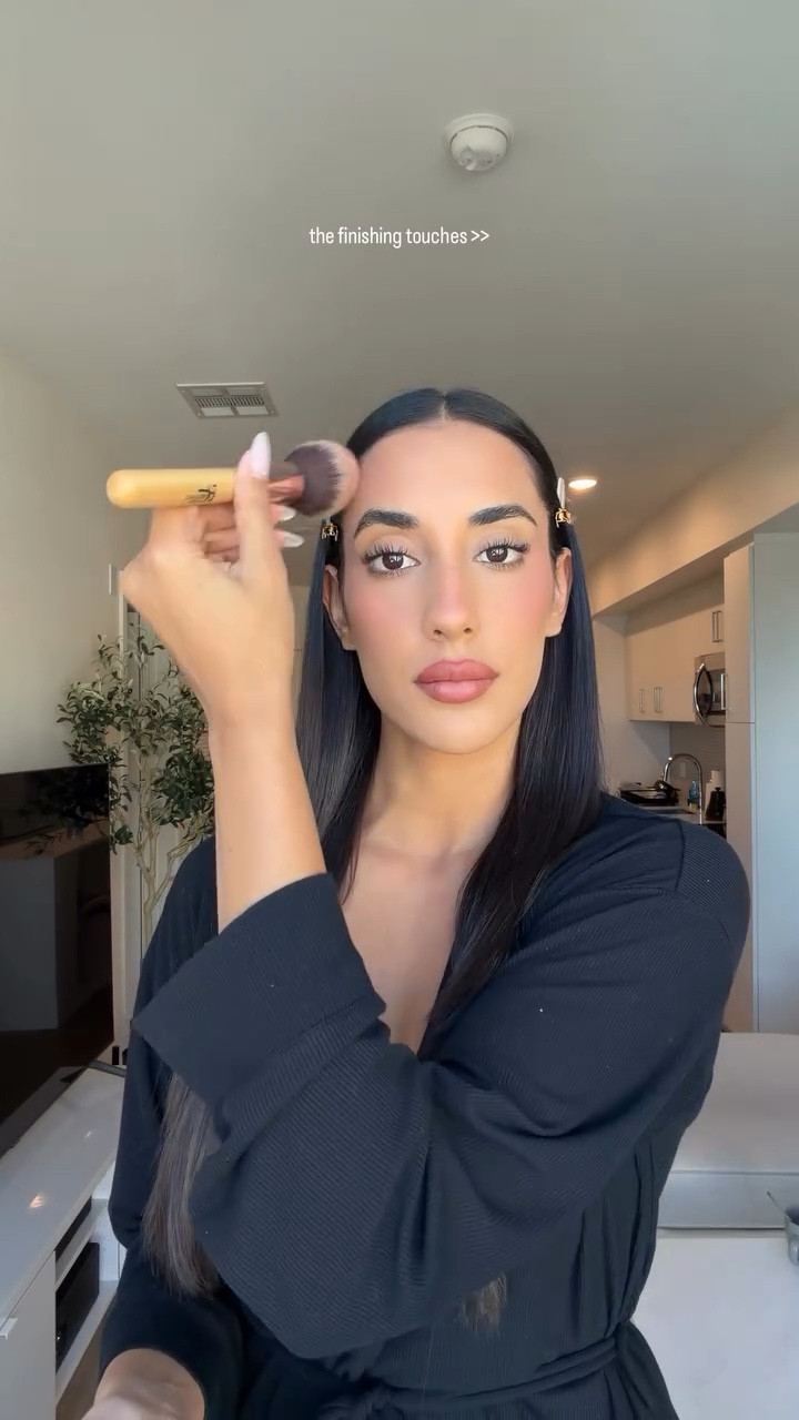 The best part 

#makeupinspo #makeuproutine

#LTKBeauty #LTKselfcare #LTKgrwm