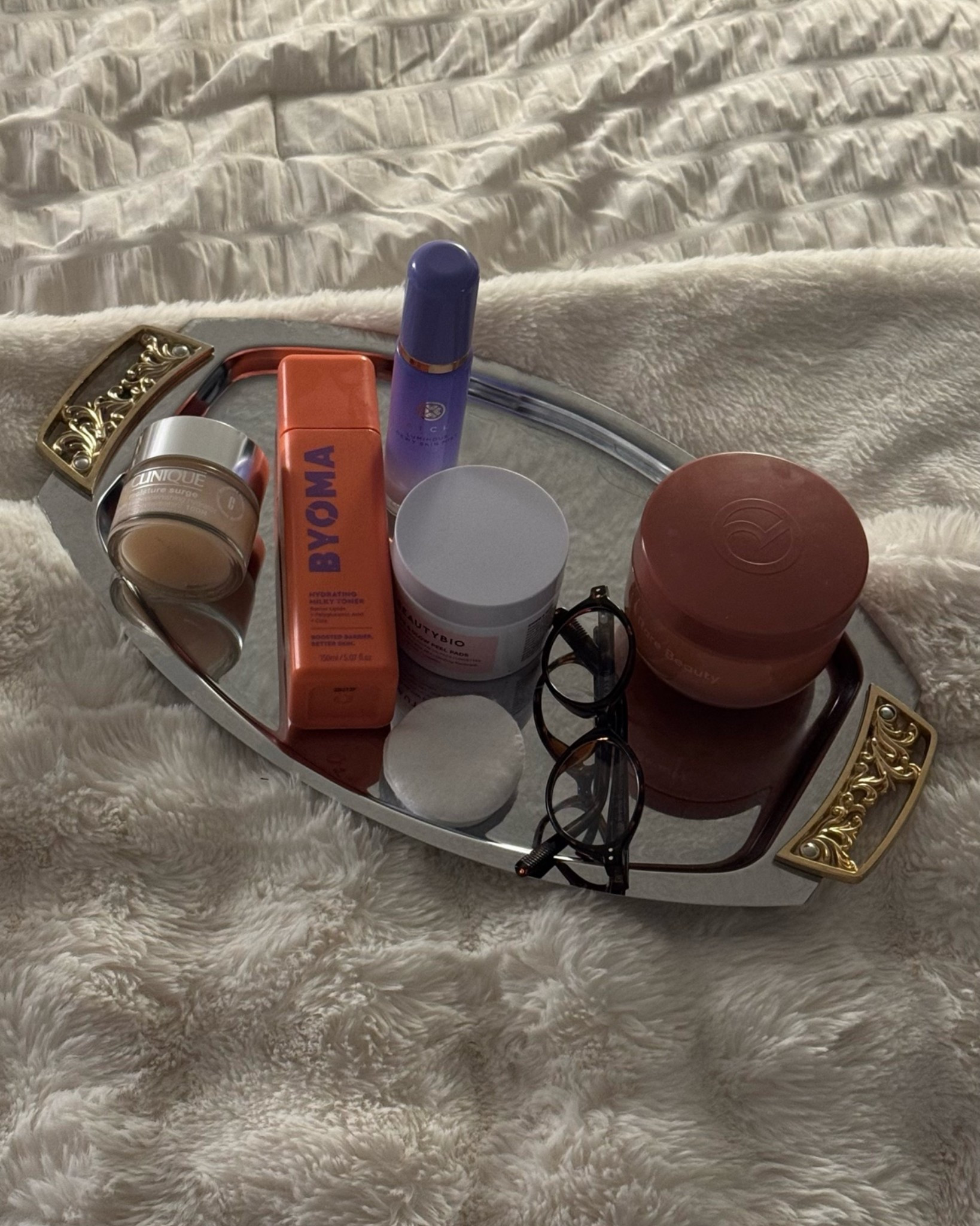 Nighttime skincare favs! 🌙🛏️🫧🧖🏽‍♀️

#LTKmorningroutine #LTKgrwm #LTKdayinmylife