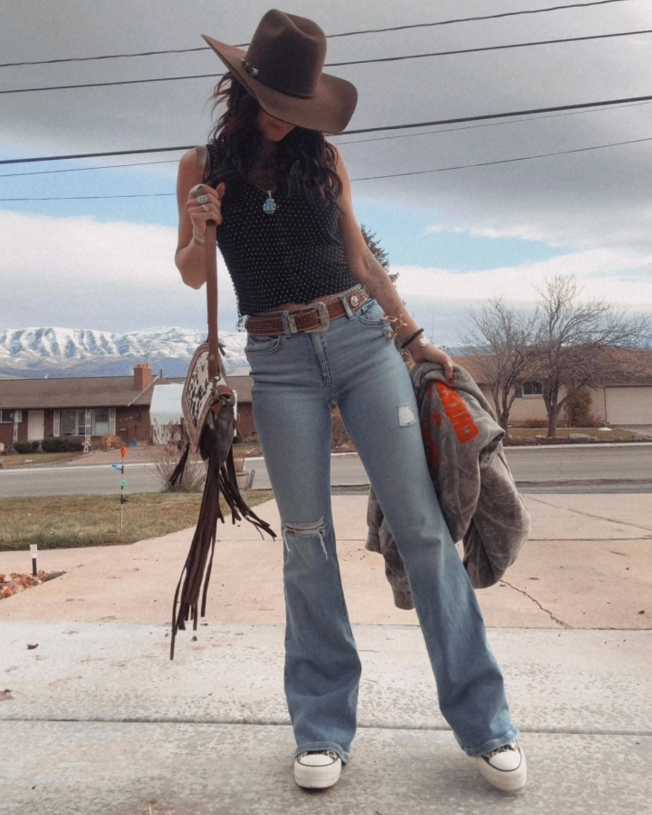 Cowboy Christas OOTD 🖤

#nfr #nfroutfit #cowboychristmas 

#LTKootd #LTKgrwm #LTKFindsUnder100
